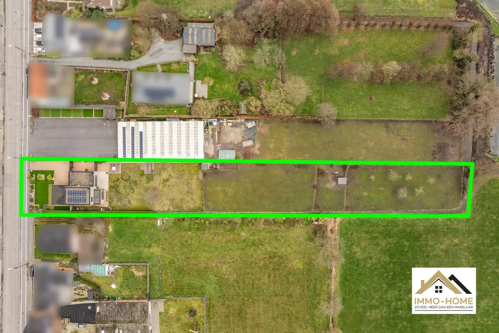 Vrijstaande woning met 3000M2 grond en landelijk uitzicht!! foto 8