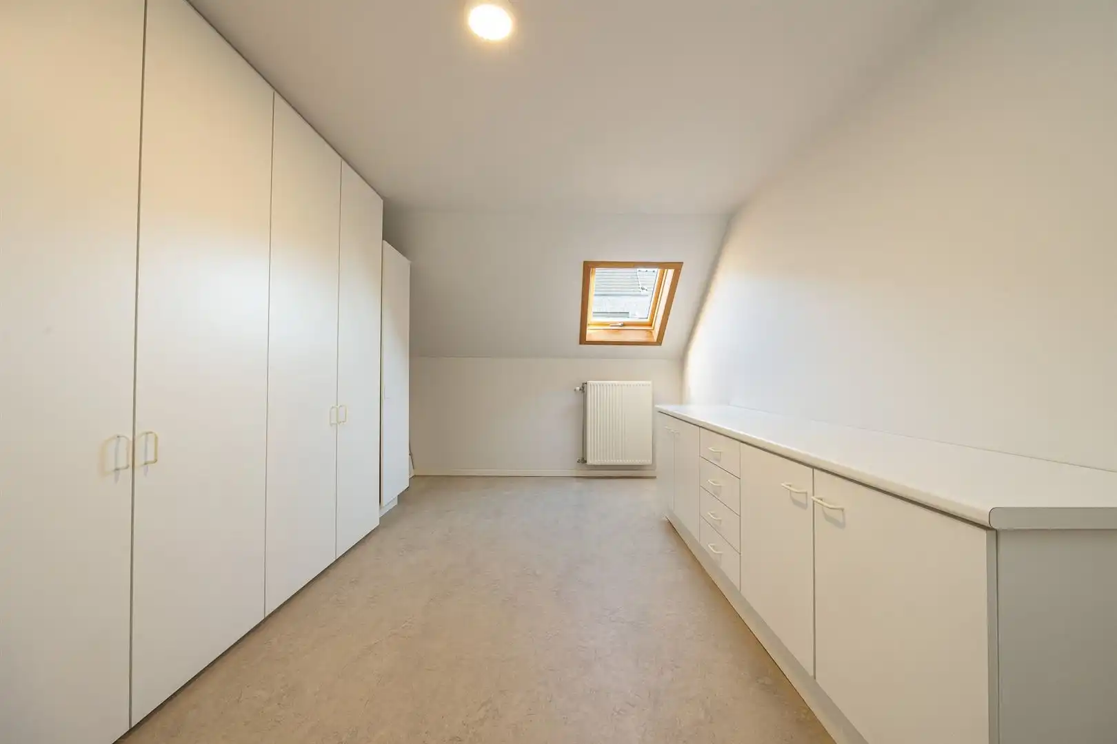 Woning met praktijk, bijgebouw en tuin in Beerzel-dorp! foto 17