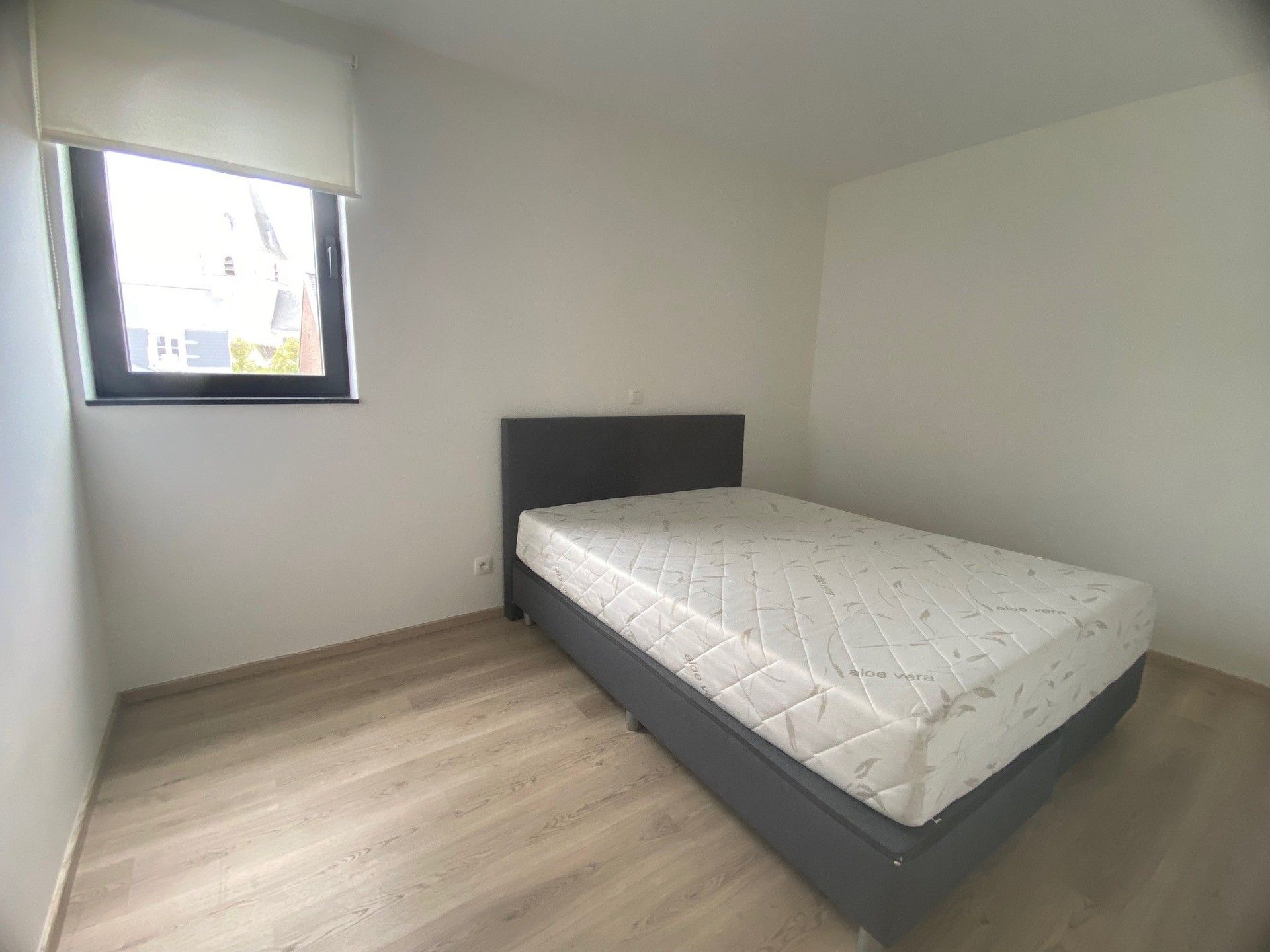 Appartement van 85 m² in centrum Zutendaal met ruim terras foto 9