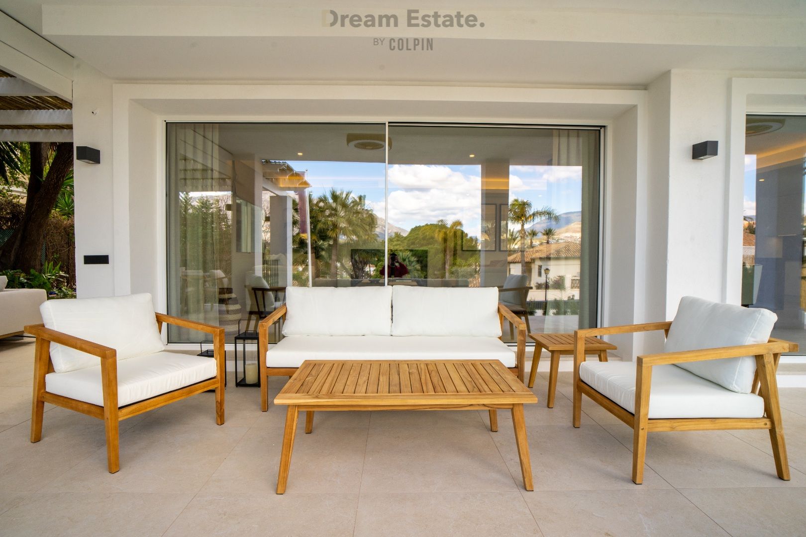 Villa La Concha is gelegen in de omgeving van Las Brisas Golf, Nueva Andalucia, Marbella. foto 11