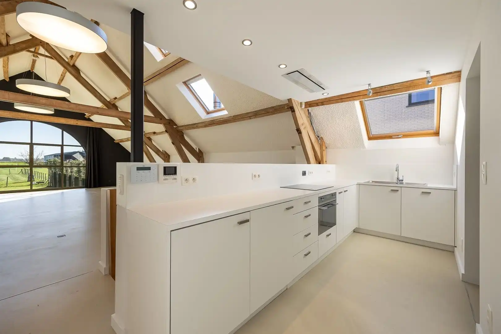 Exclusief landhuis met multifunctioneel bijgebouw foto 18