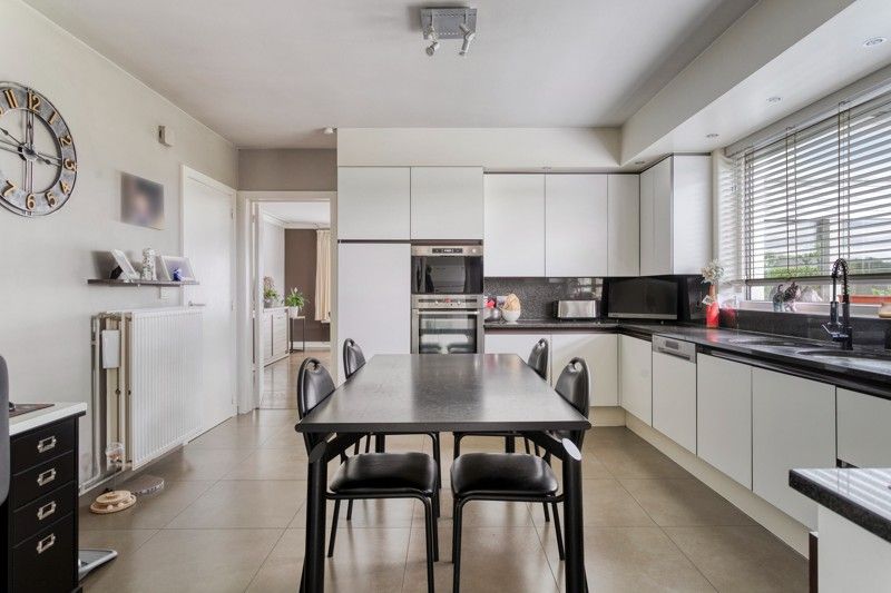 Charmante gelijkvloerse woning met ruime tuin in rustige buurt TE KOOP in Wielsbeke! foto 10