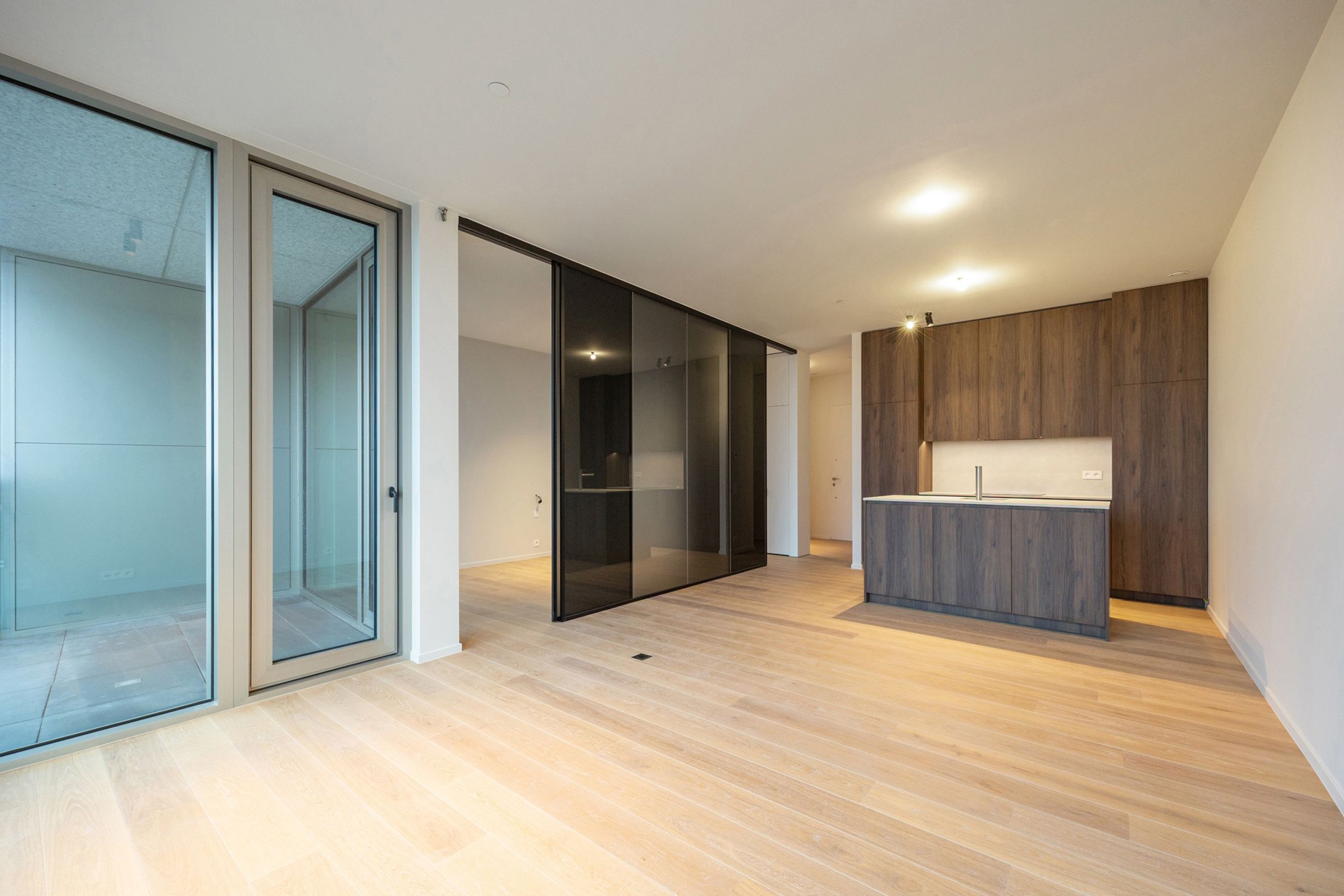 ANTWERPEN - Antwerp Tower  foto 2