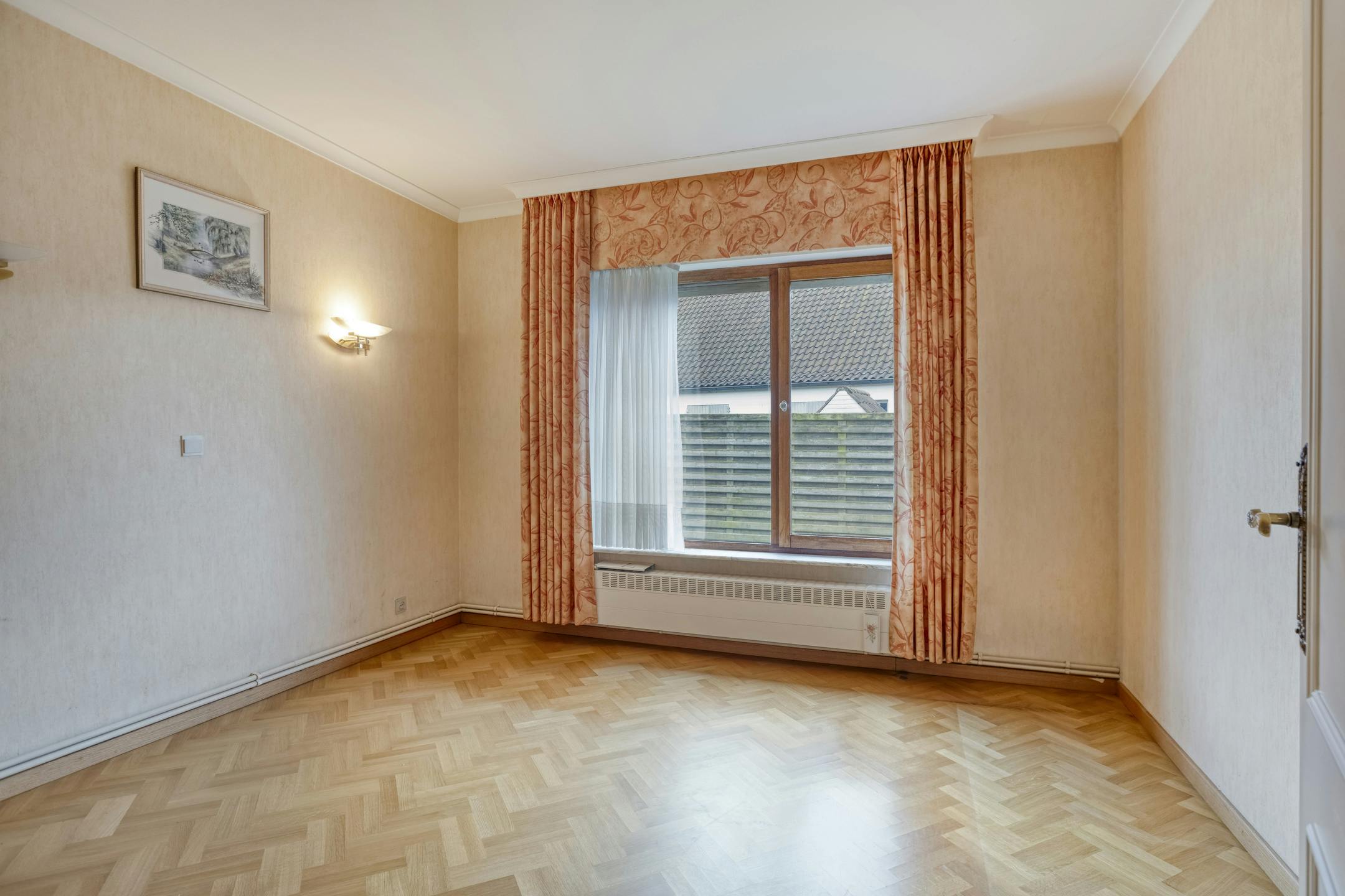 Gelijkvloerse villa op een perceel van maar liefst 2 342m² foto 10