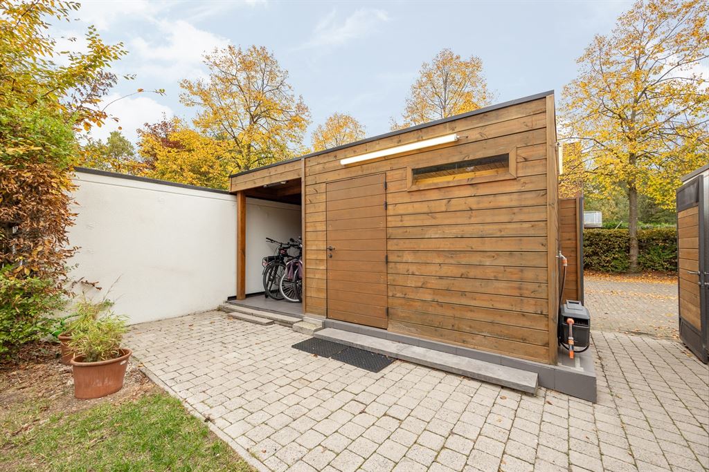 Energiezuininge woning in groene wijk foto 5