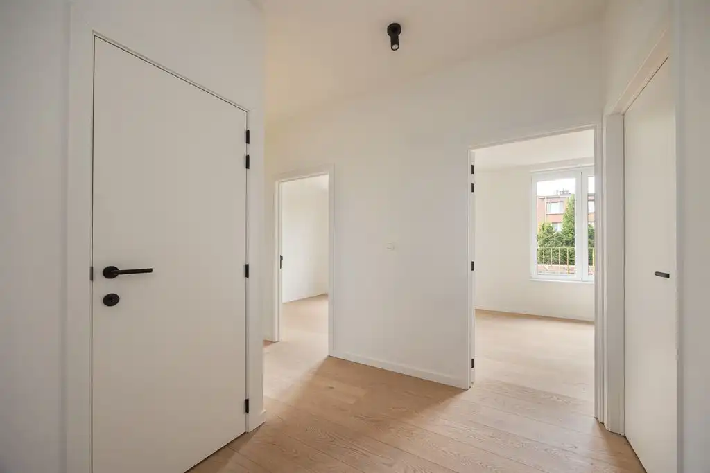 Nieuwbouw 2-slpk app met terras foto 8