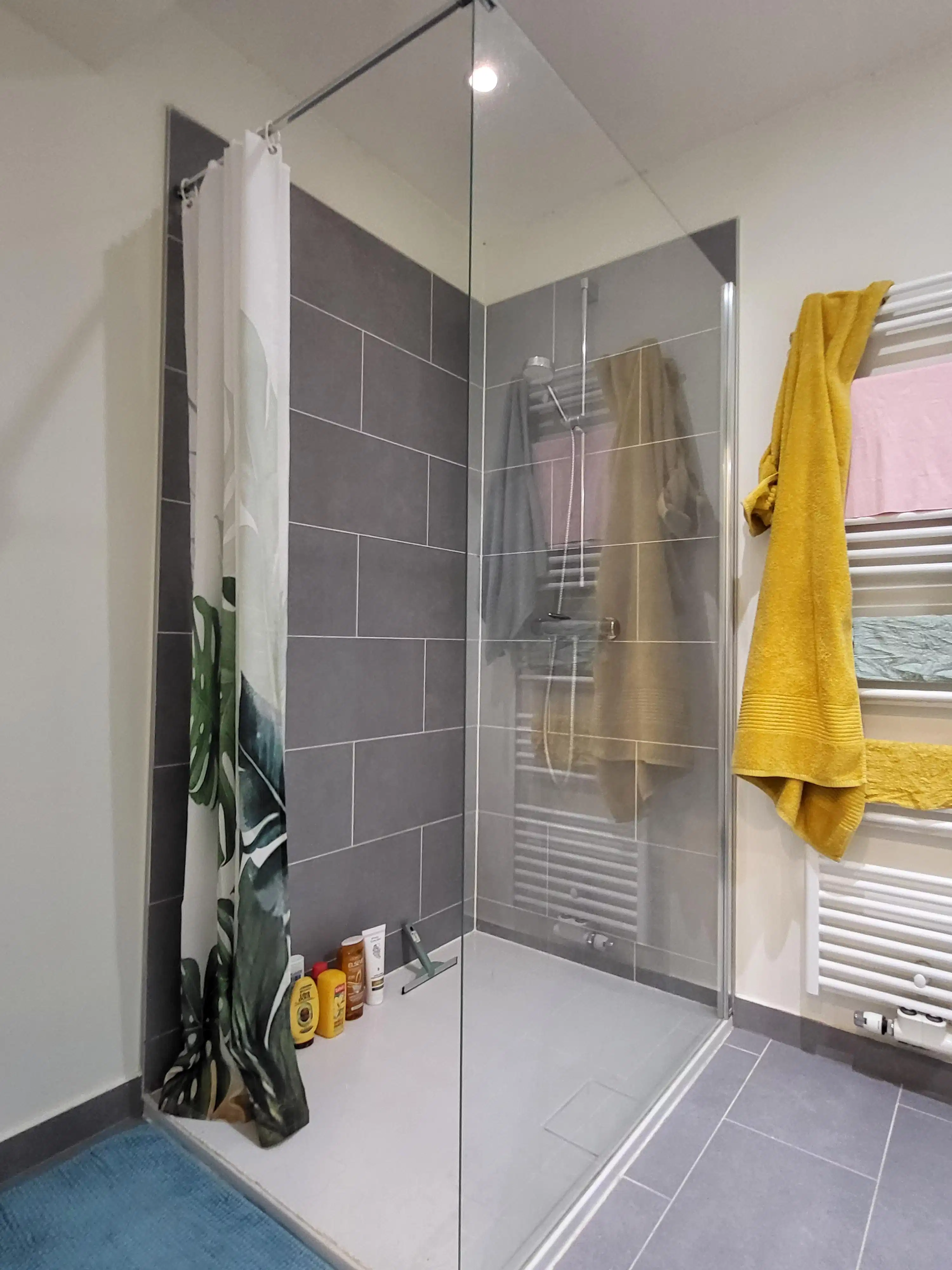 GERENOVEERD APPARTEMENT IN 2020 MET 1 SLAAPKAMER EN TERRAS, in het centrum van Gent.  foto 20