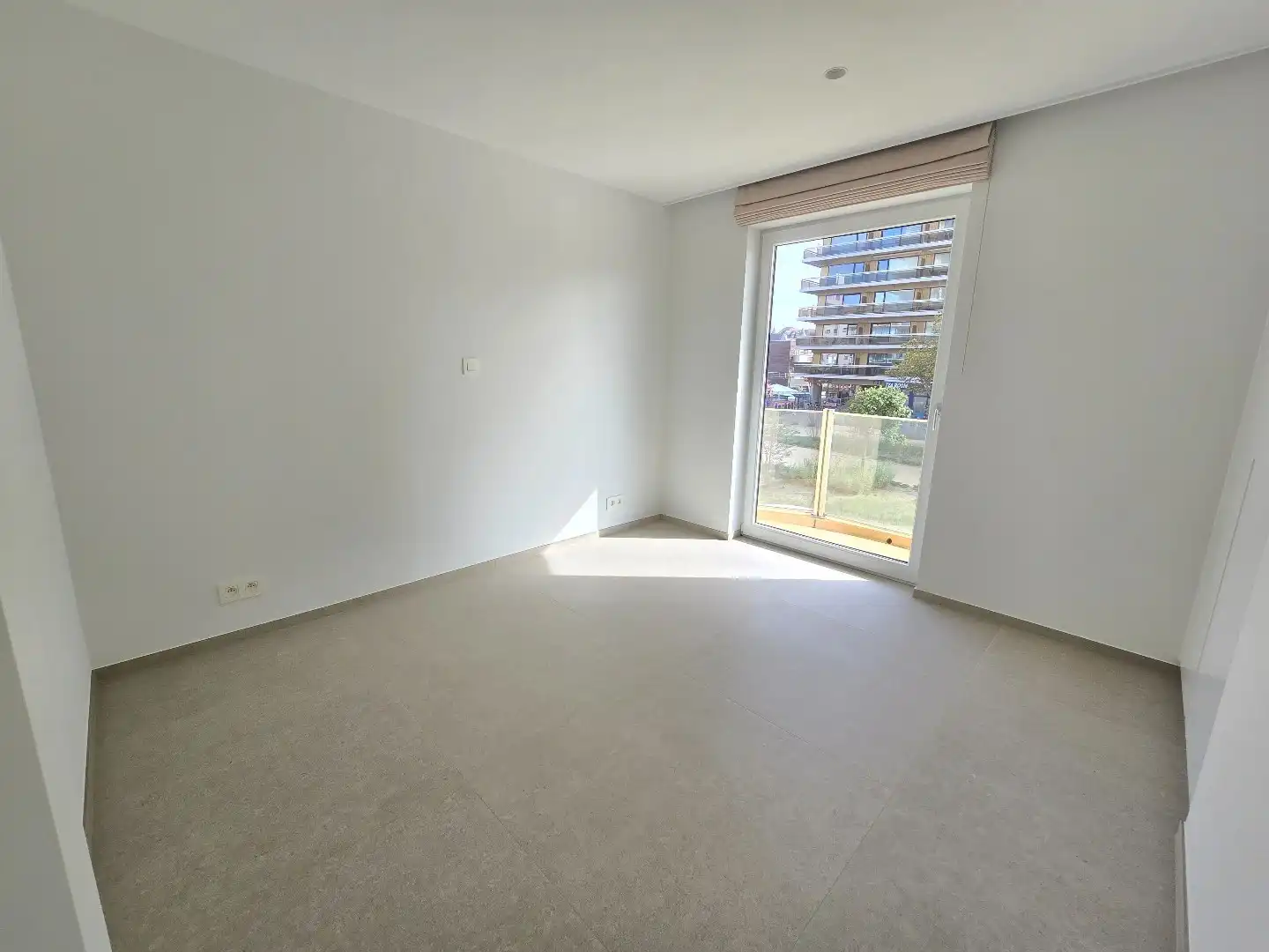 Hoekappartement op het Esplanadeplein met 3 slaapkamers en 2 badkamers foto 14