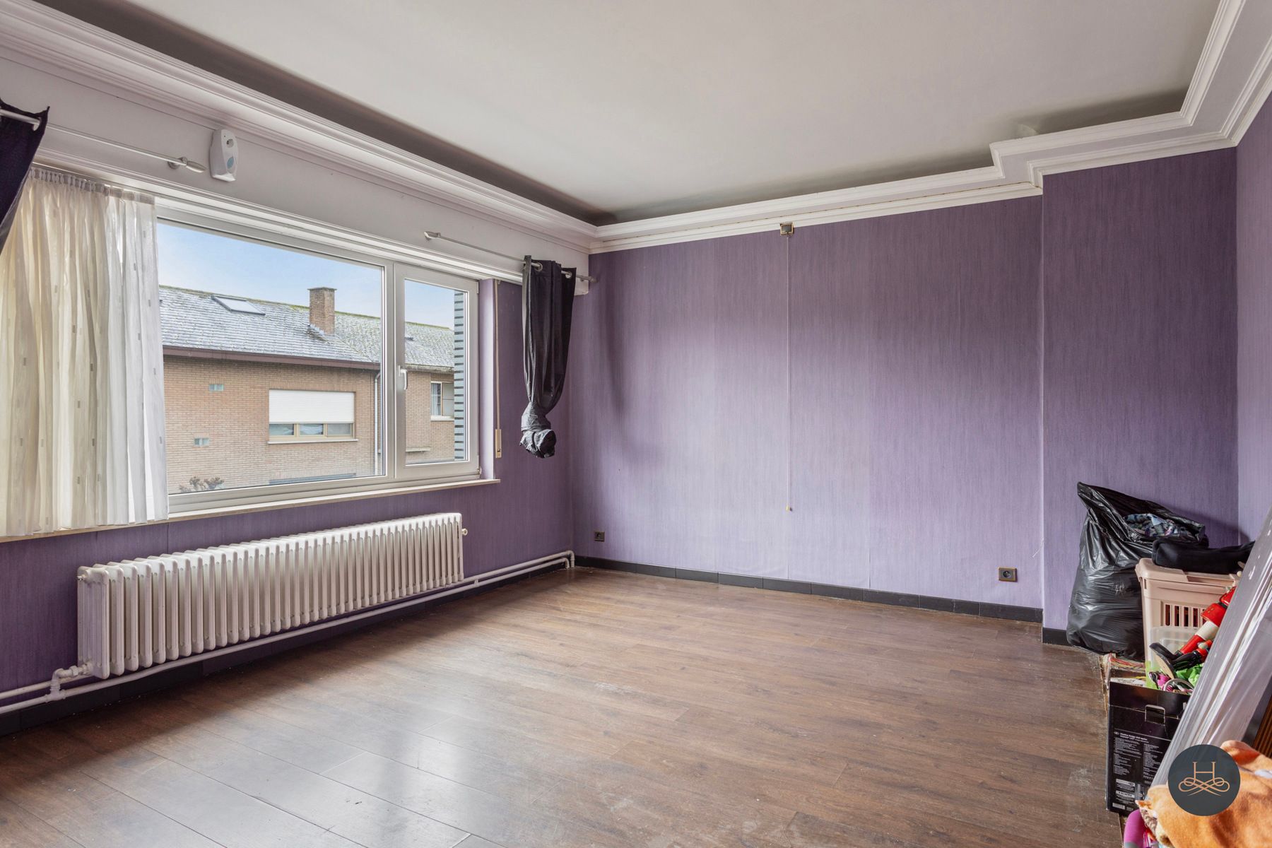 Ruime woning met veel potentieel op toplocatie foto 18