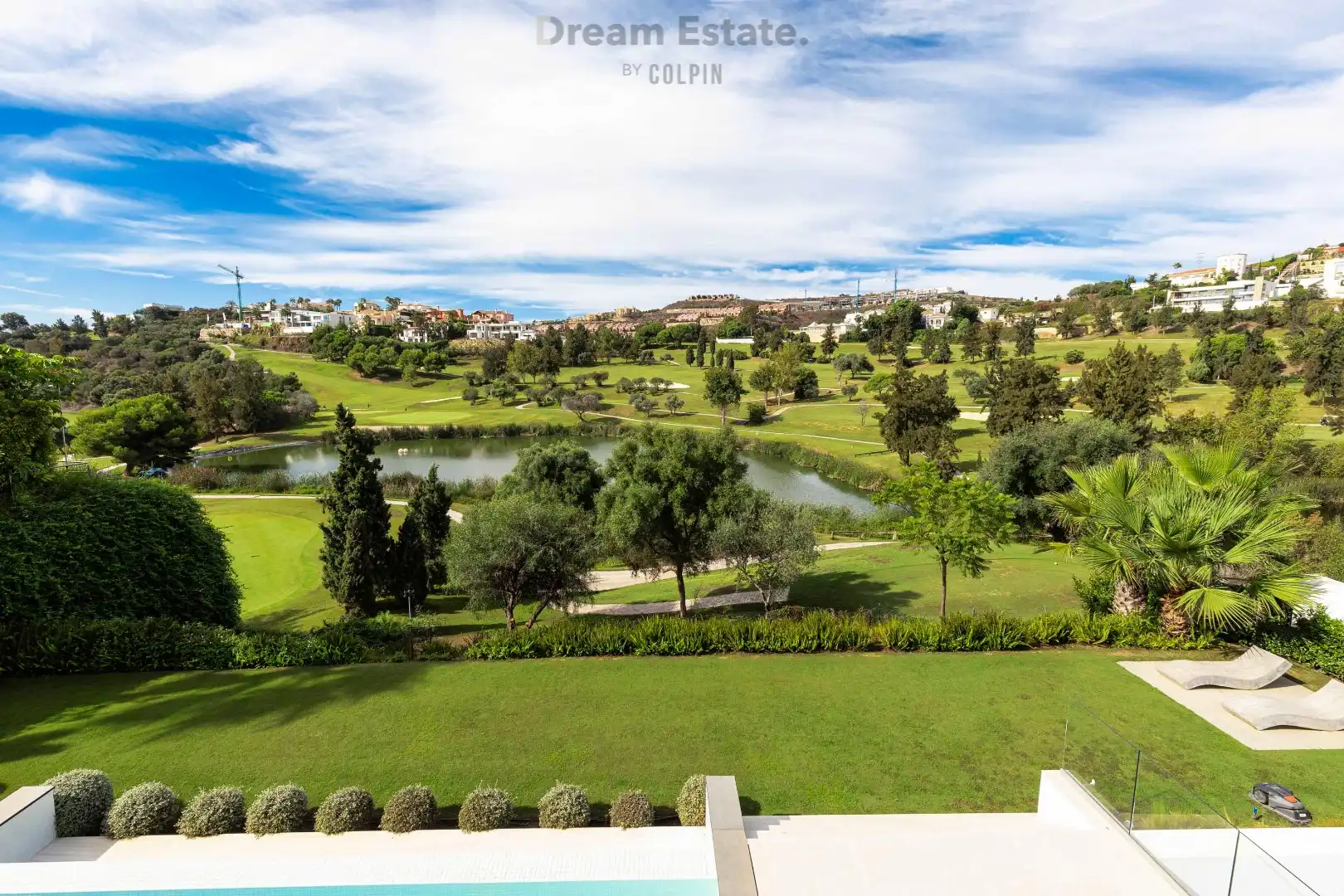 Villa gelegen aan de golf van La Alqueria. foto 7