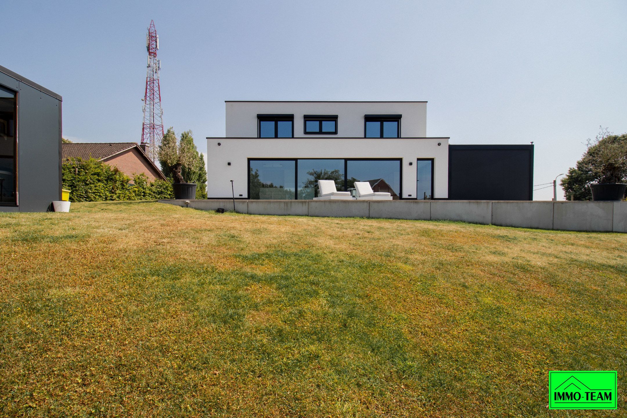 Strakke architectuur,  instapklaar wonen op topniveau foto 26