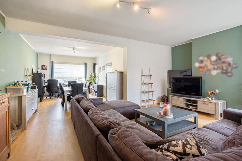 Te renoveren, goed gelegen woning op 8are 75ca foto 4