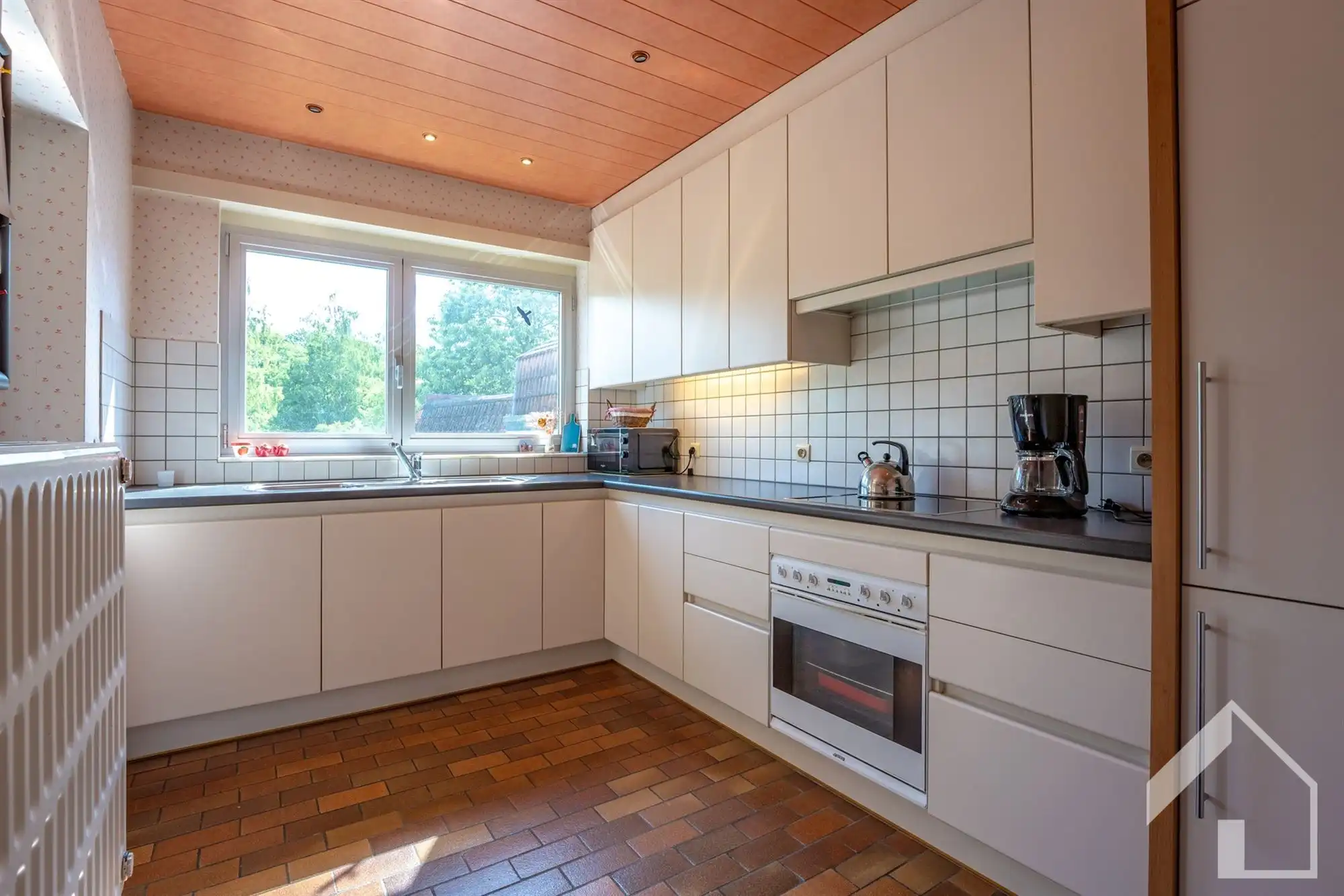 Goed onderhouden bel-etagewoning met 3 slaapkamers nabij centrum Brasschaat foto 5