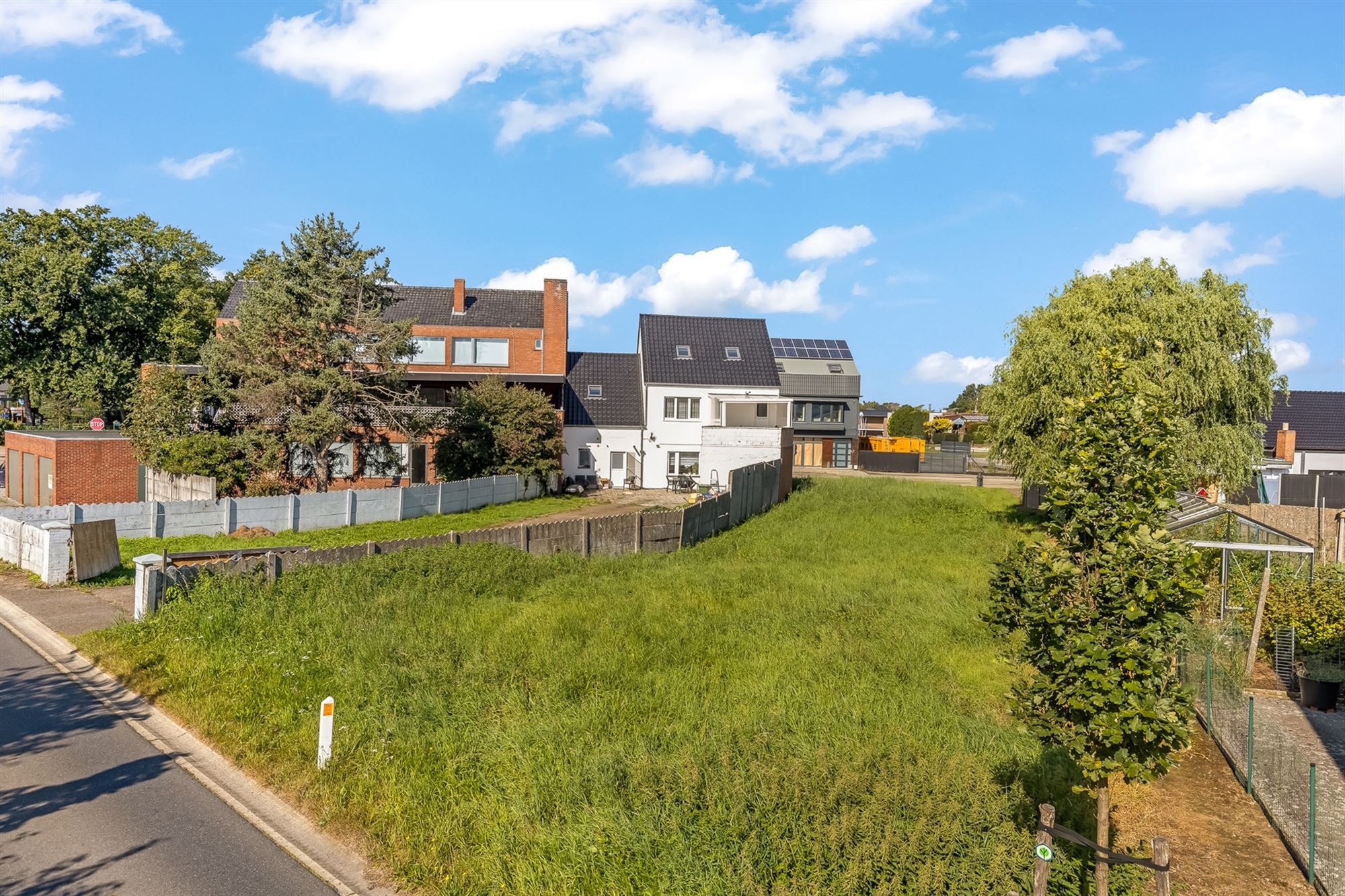 PROJECTGROND IN CENTRUM PAAL VOOR APPARTEMENTEN AAN DE VOORZIJDE EN OB WONING AAN DE ACHTERZIJDE foto 2