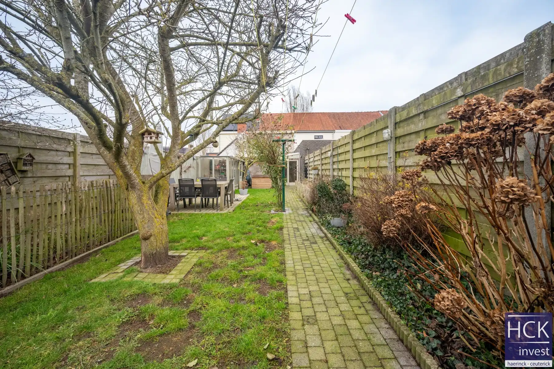 ZULTE - Mooi gelegen te renoveren rijwoning met uitweg achteraan foto 19