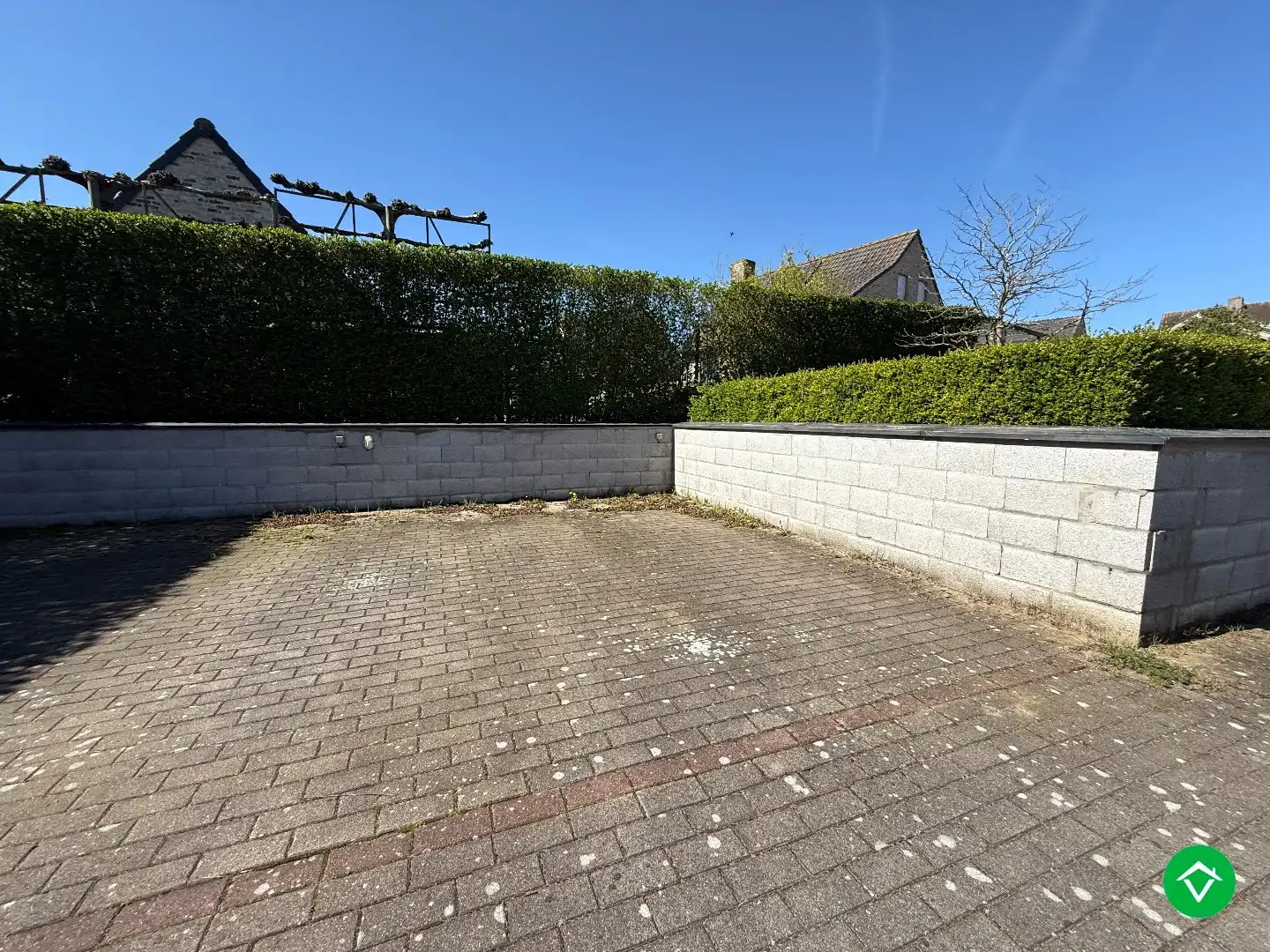 Duplexappartement met twee slaapkamers, zonneterras en parking te Moorslede  foto 22