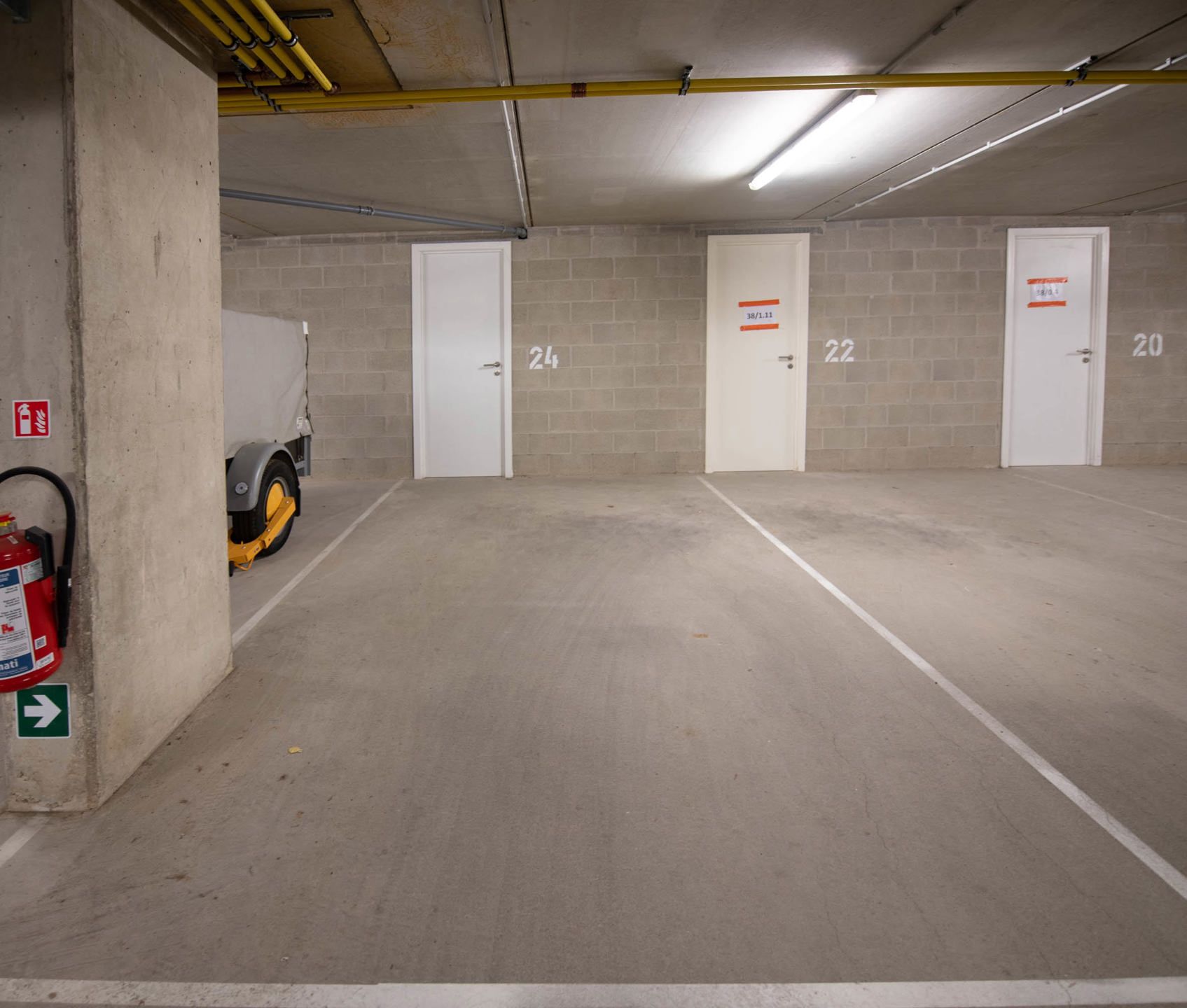 Serviceflat met autostandplaats & kelderberging foto 19