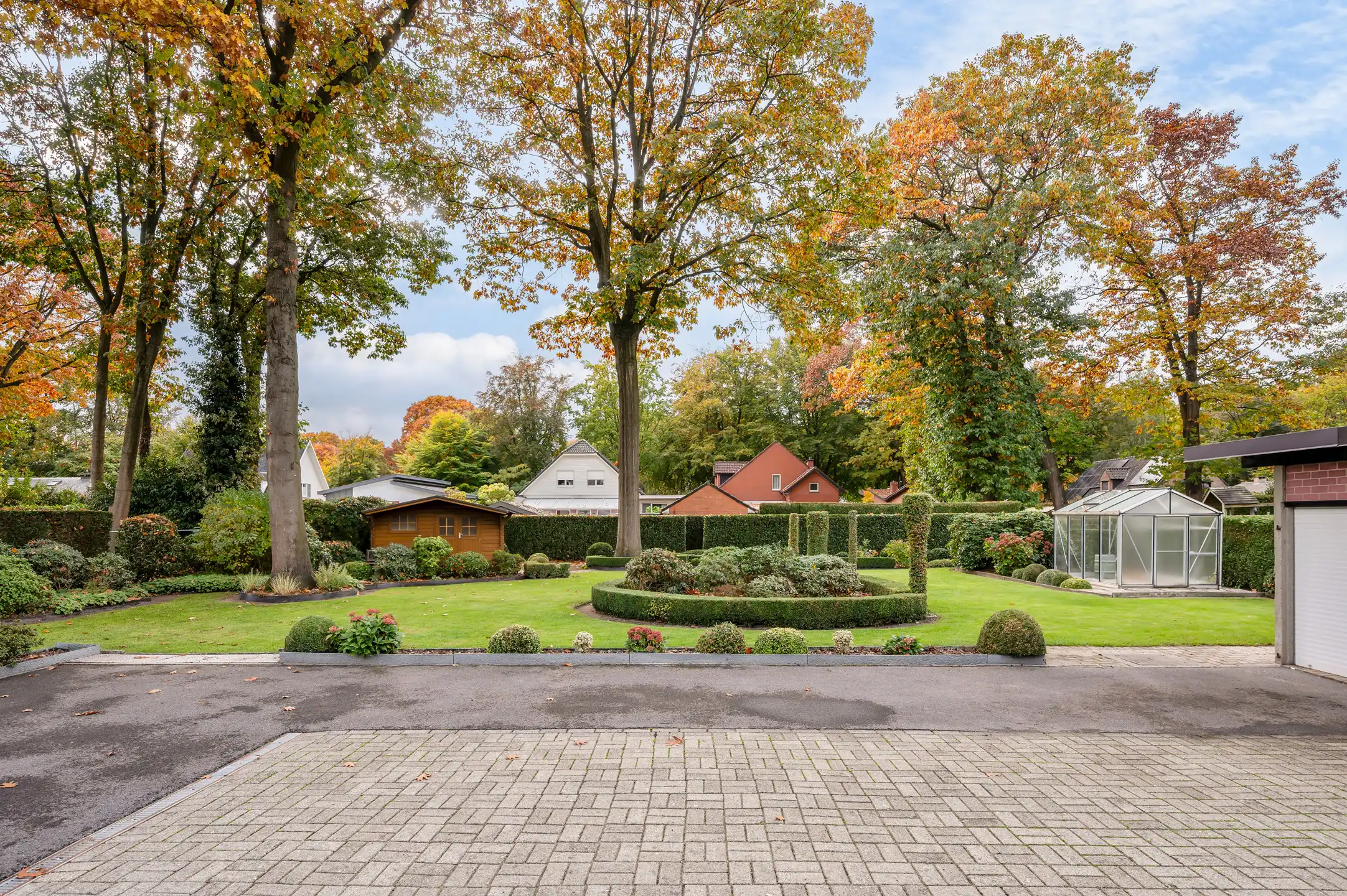 Goed onderhouden gelijkvloerse woning met 4 slaapkamers foto 27