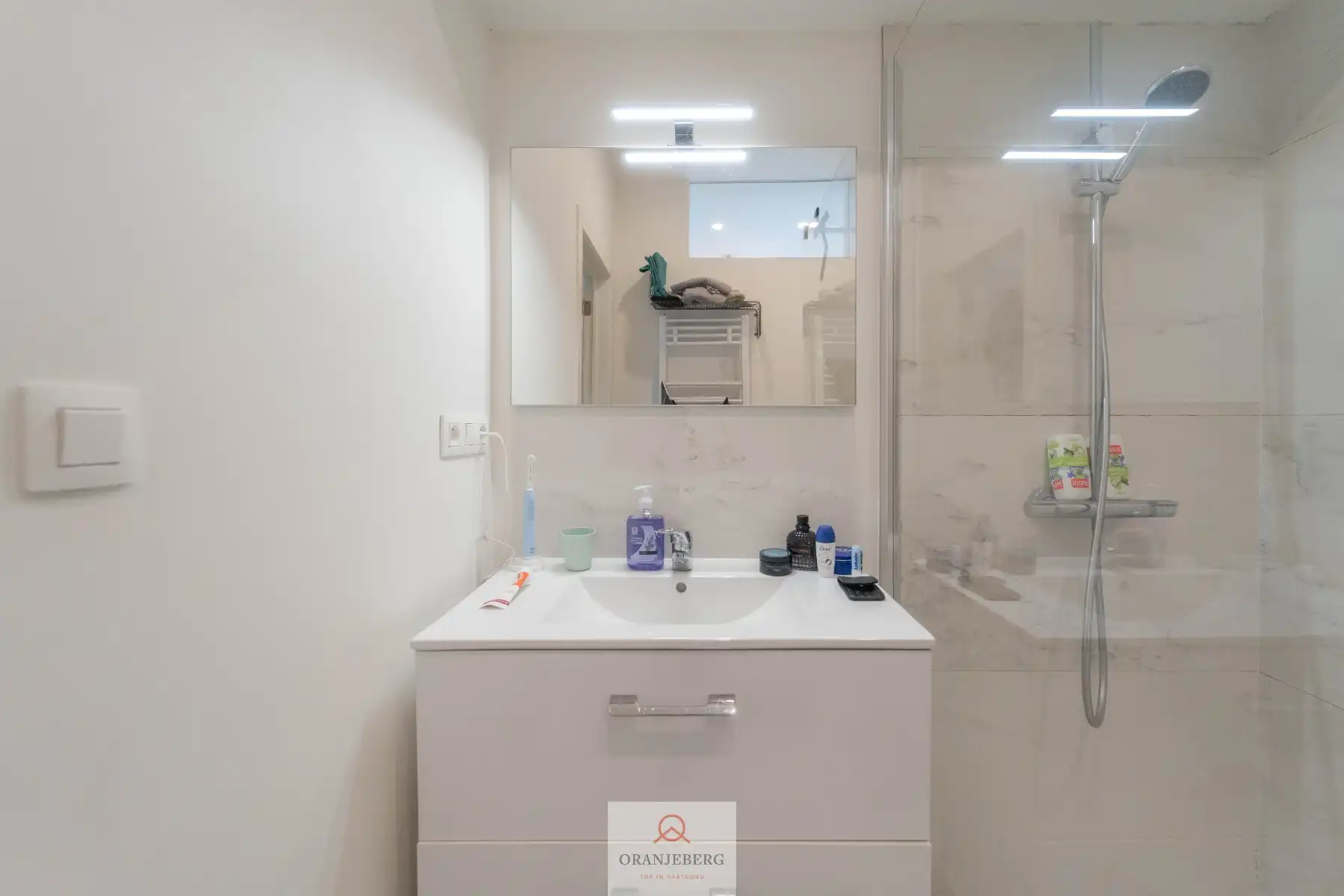 2 slpk- appartement met terras vlakbij Zuid Gent-centrum foto 16