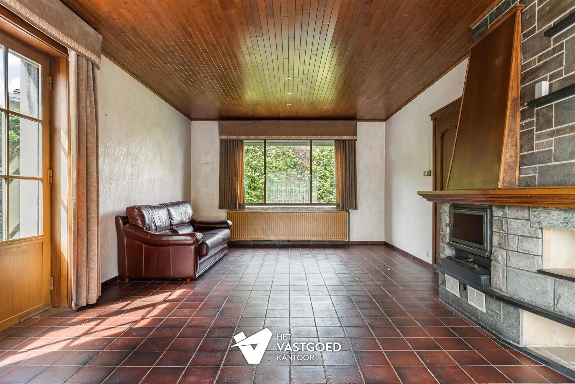 STATIGE WONING MET RENOVATIEMOGELIJKHEDEN MET 4 SLAAPKAMERS EN KNUSSE TUIN TE TESSENDERLO CENTRUM foto 7