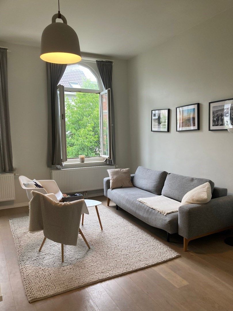 Prachtige instapklare studio van 50 m² op een zeer gunstige ligging te Nationalestraat! foto 7