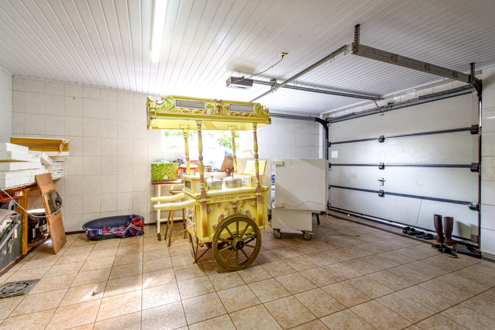 Instapklare woning met ruim handelspand op landelijke ligging te Koekelare foto 20