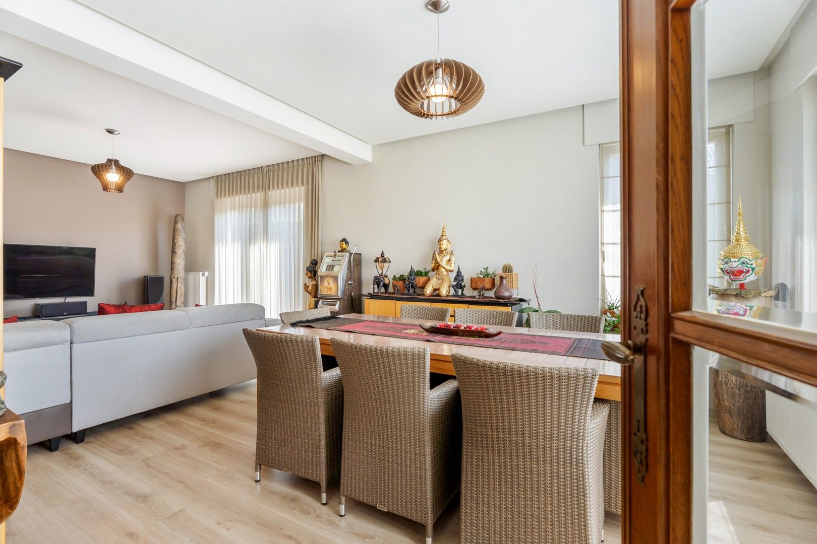 Karaktervolle open bebouwing met garage op een gunstige locatie te Vichte! foto 6
