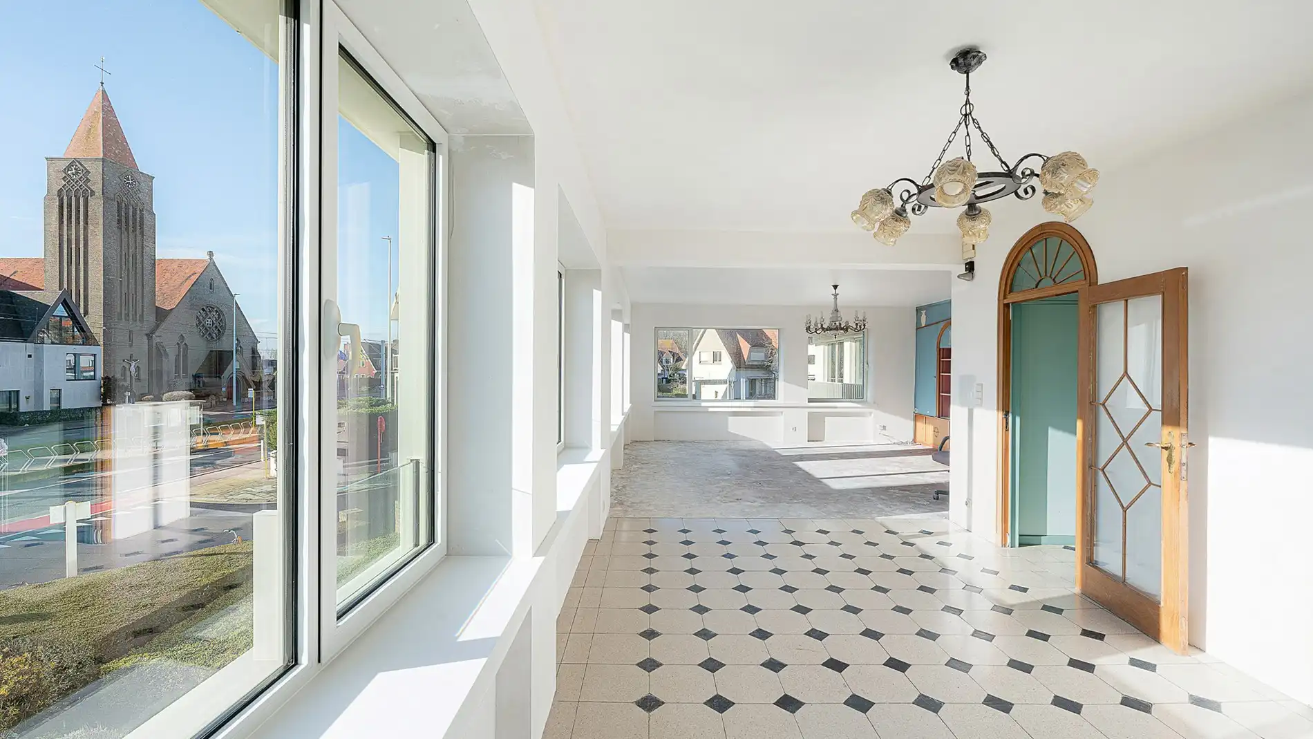 Ruim hoekappartement met 4 slpks.  foto 3