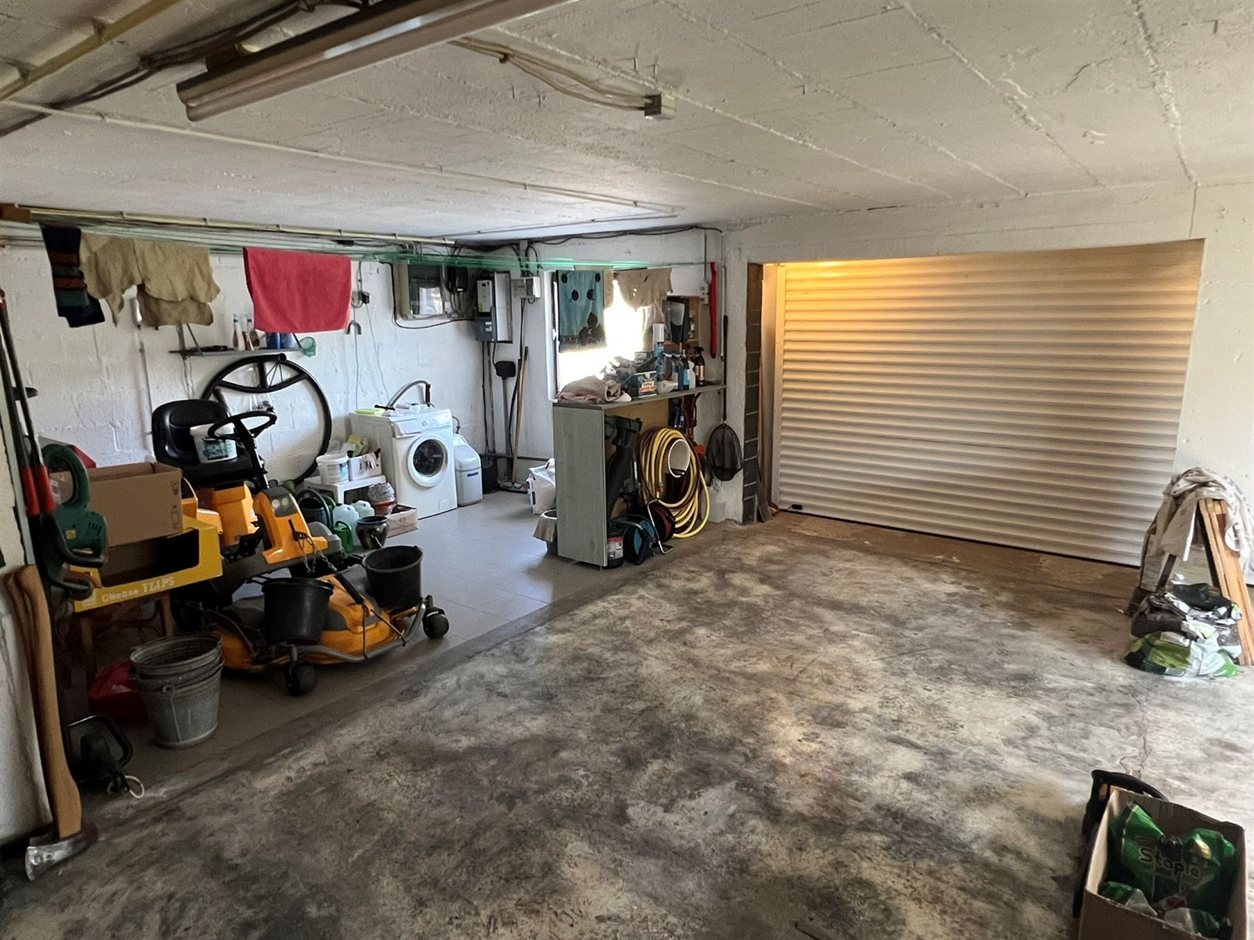 Karaktervolle en ruime villa met prachtige tuin foto 20