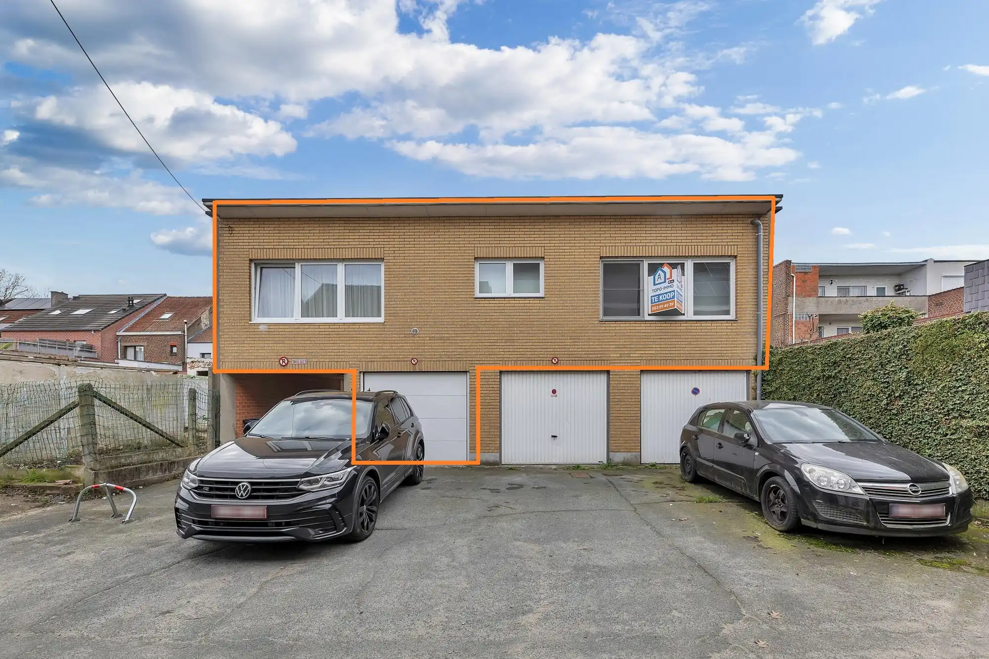 Hoofdfoto van de publicatie: Instapklaar appartement met twee slaapkamers en garage