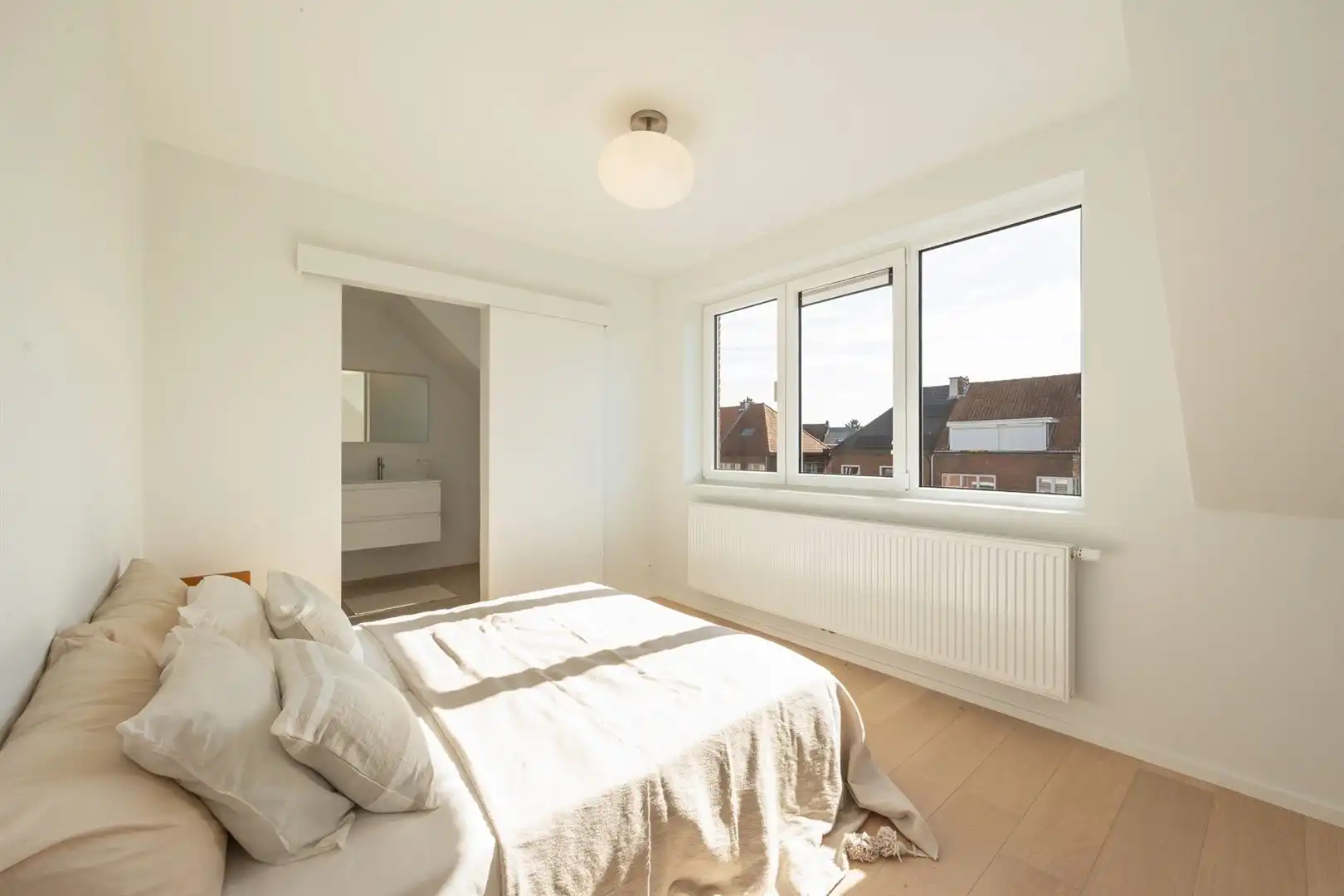 Gerenoveerd blokje met 3 Appartementen foto 19