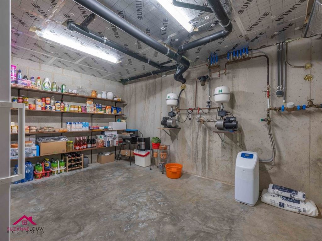 Ruime vrijstaande en instapklare woning in hedendaagse stijl foto 44