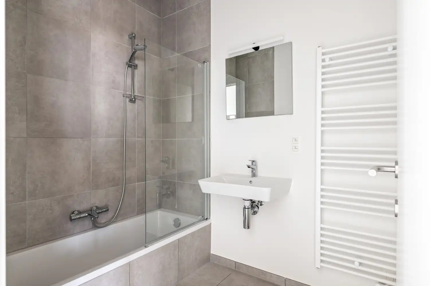 Prachtig en lichtrijk nieuwbouwappartement te huur nabij Zurenborg! foto 7