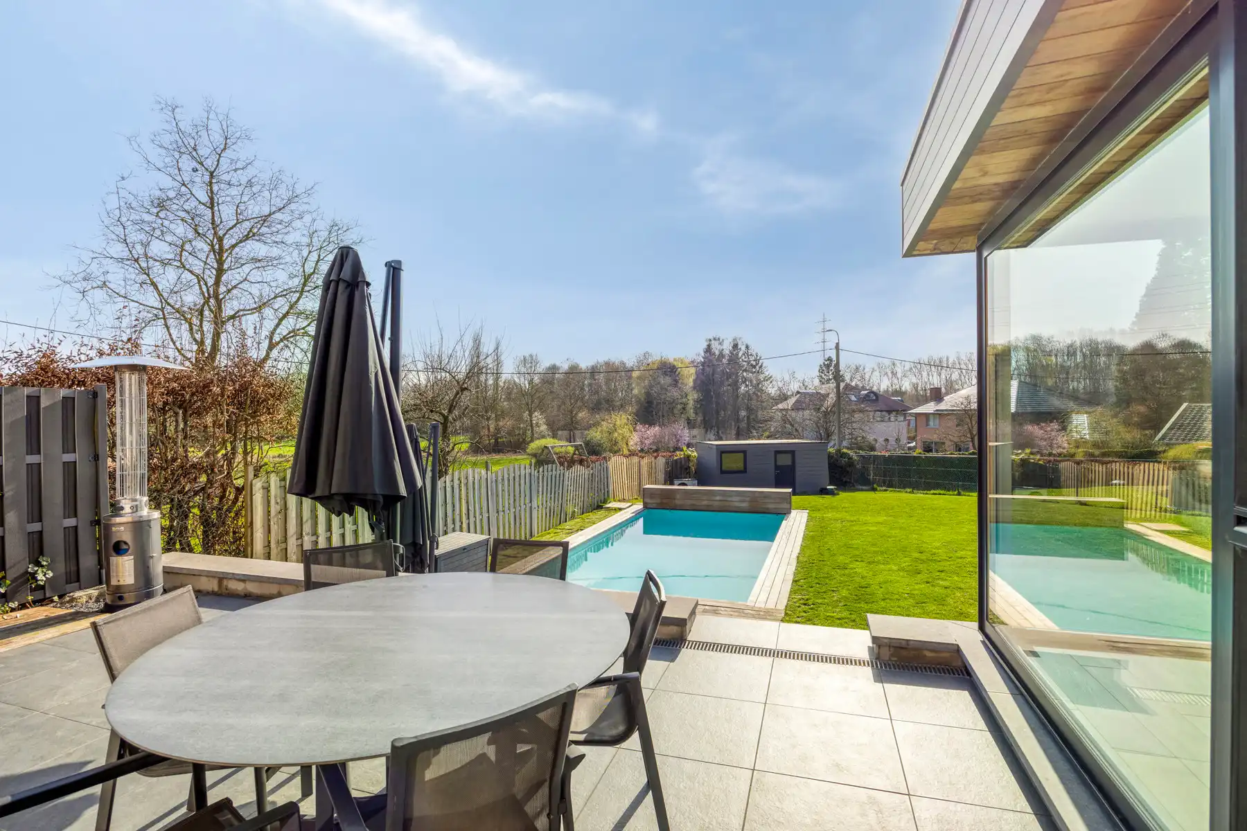 Rustig gelegen instapklare woning met 4 slkmrs foto 19