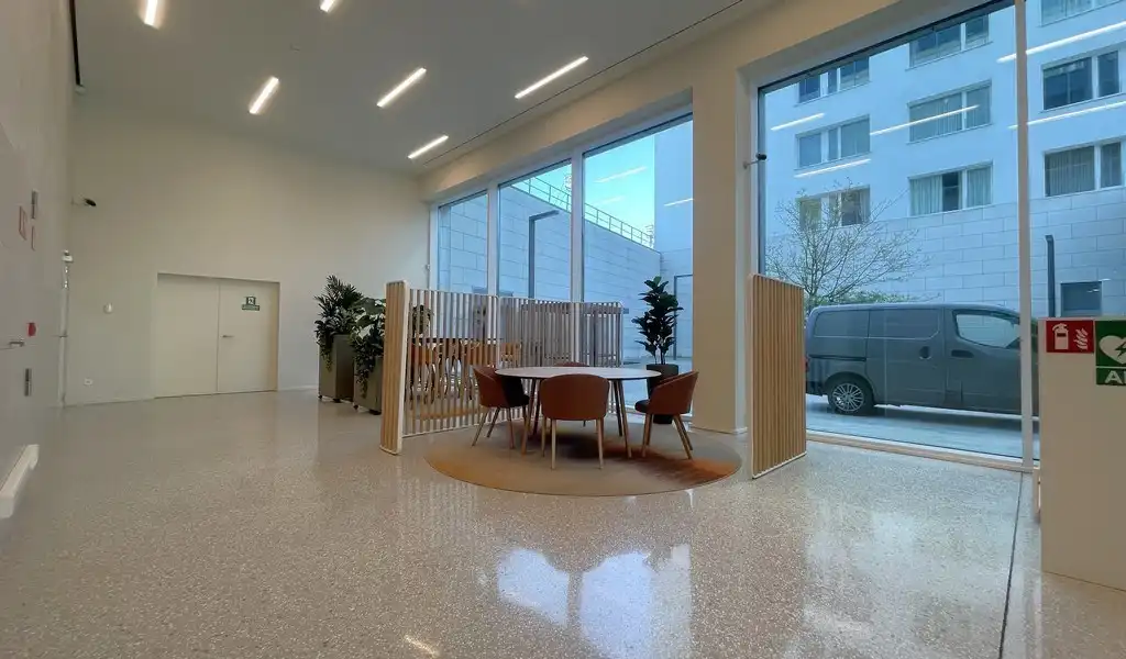 Duurzame kantoren te huur aan het station Antwerpen-Centraal foto 19