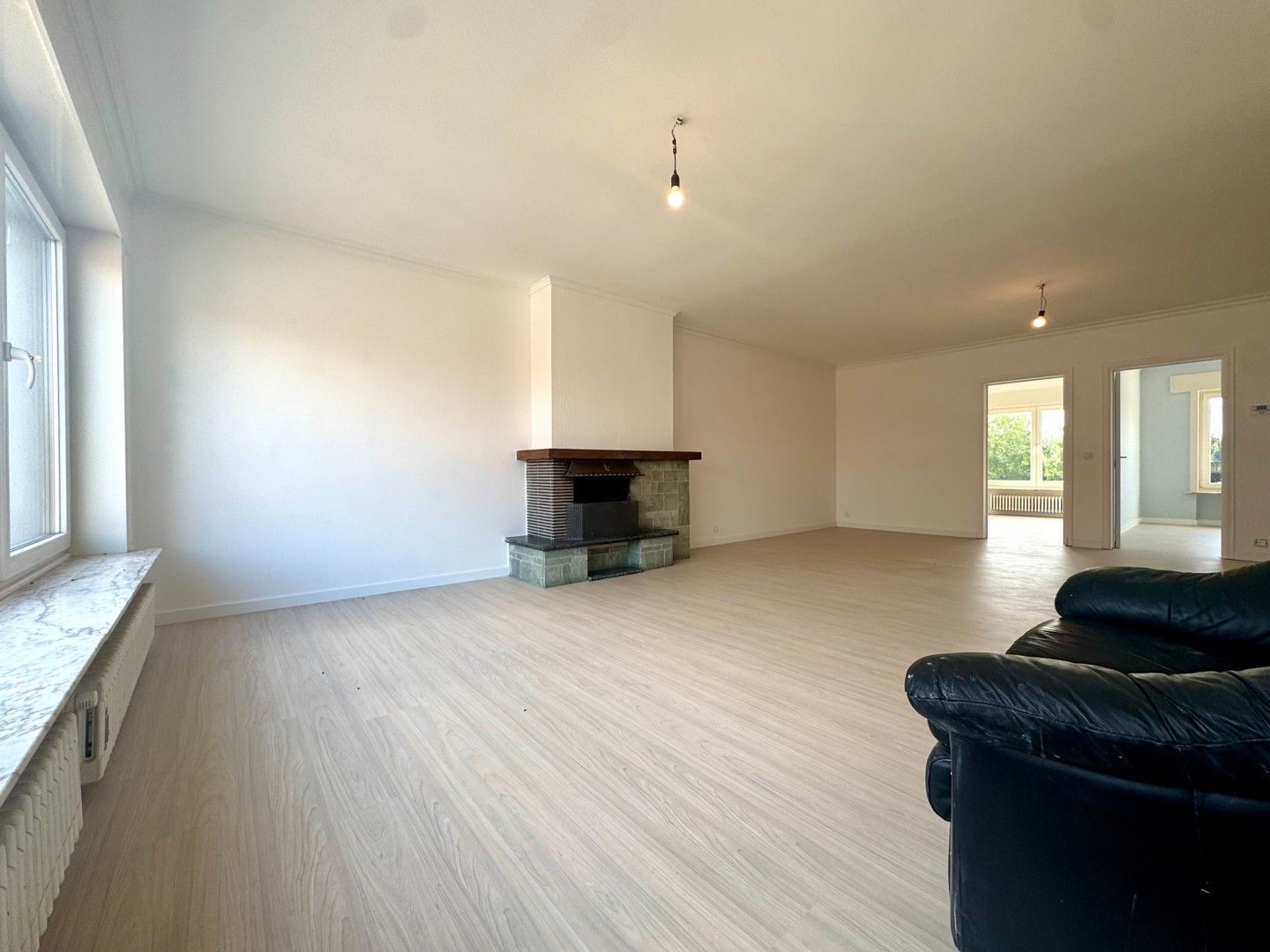 Volledig gerenoveerd appartement! foto 4