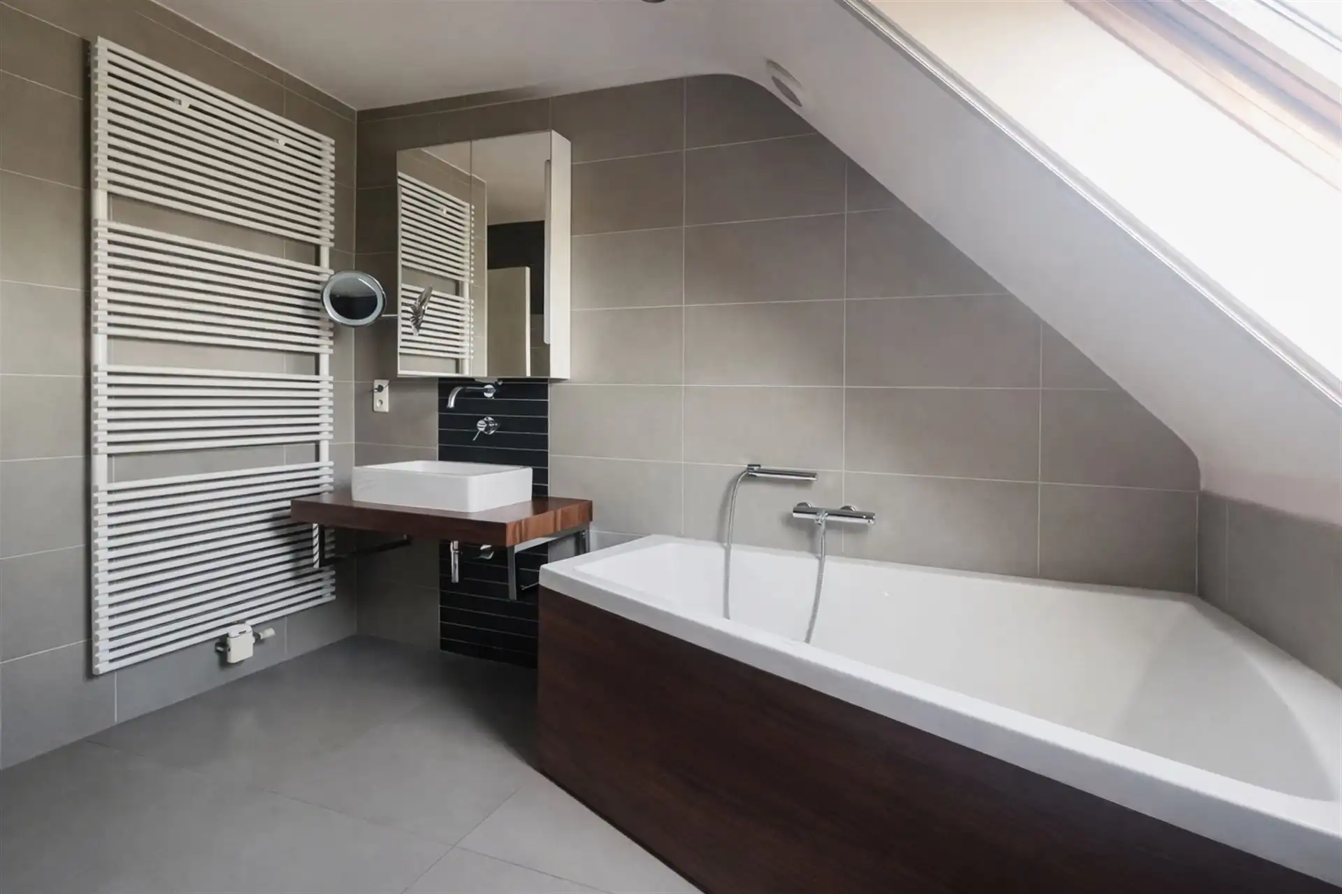 Penthouse met 2 slpks, terras en garage (+€29.000) foto 18