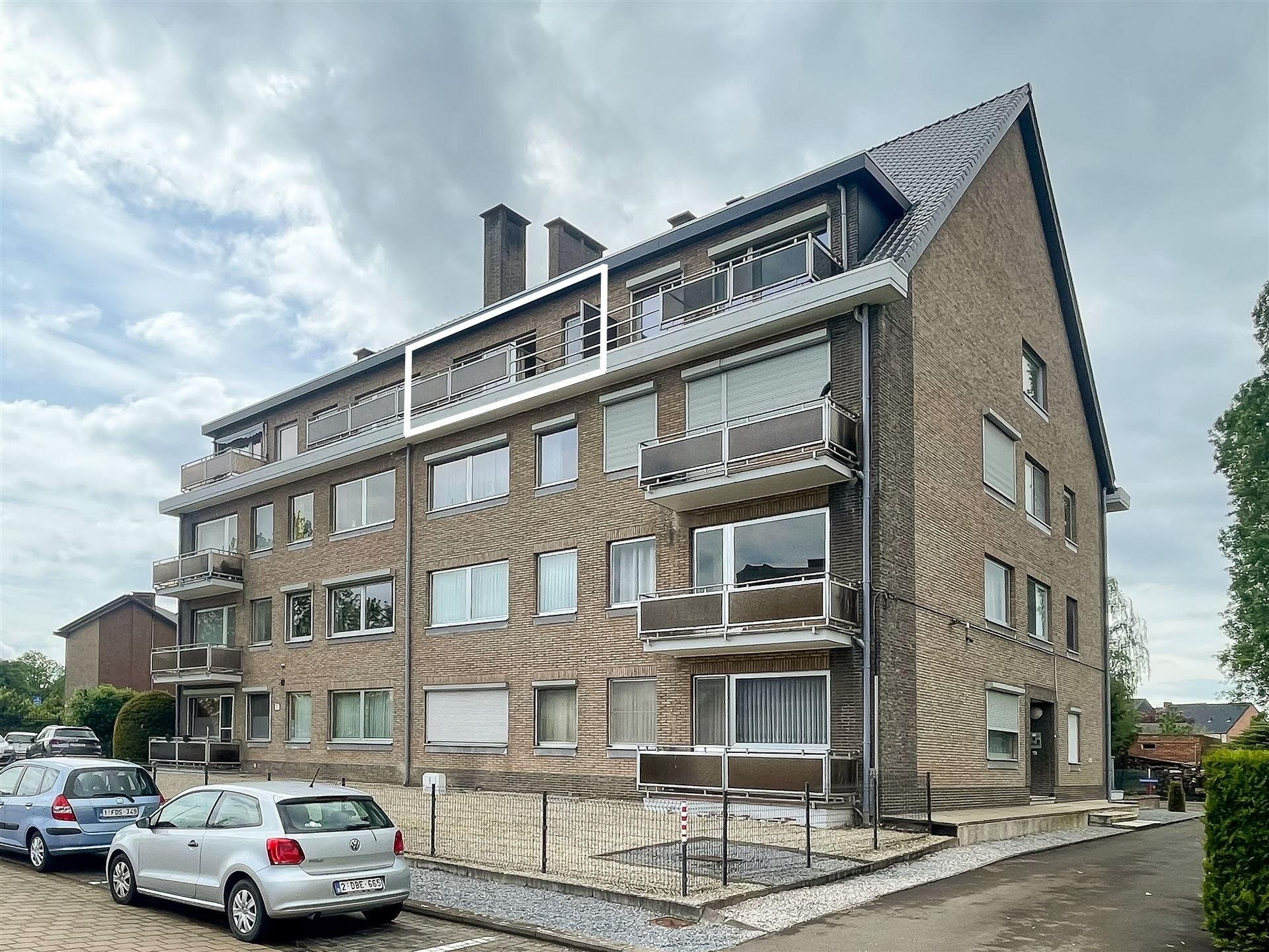 ()=>{if(producerUpdateValueVersion(node),producerAccessed(node),node.value===ERRORED)throw node.error;return node.value} Gouverneur Verwilghensingel 97/10 - 3500 HASSELT