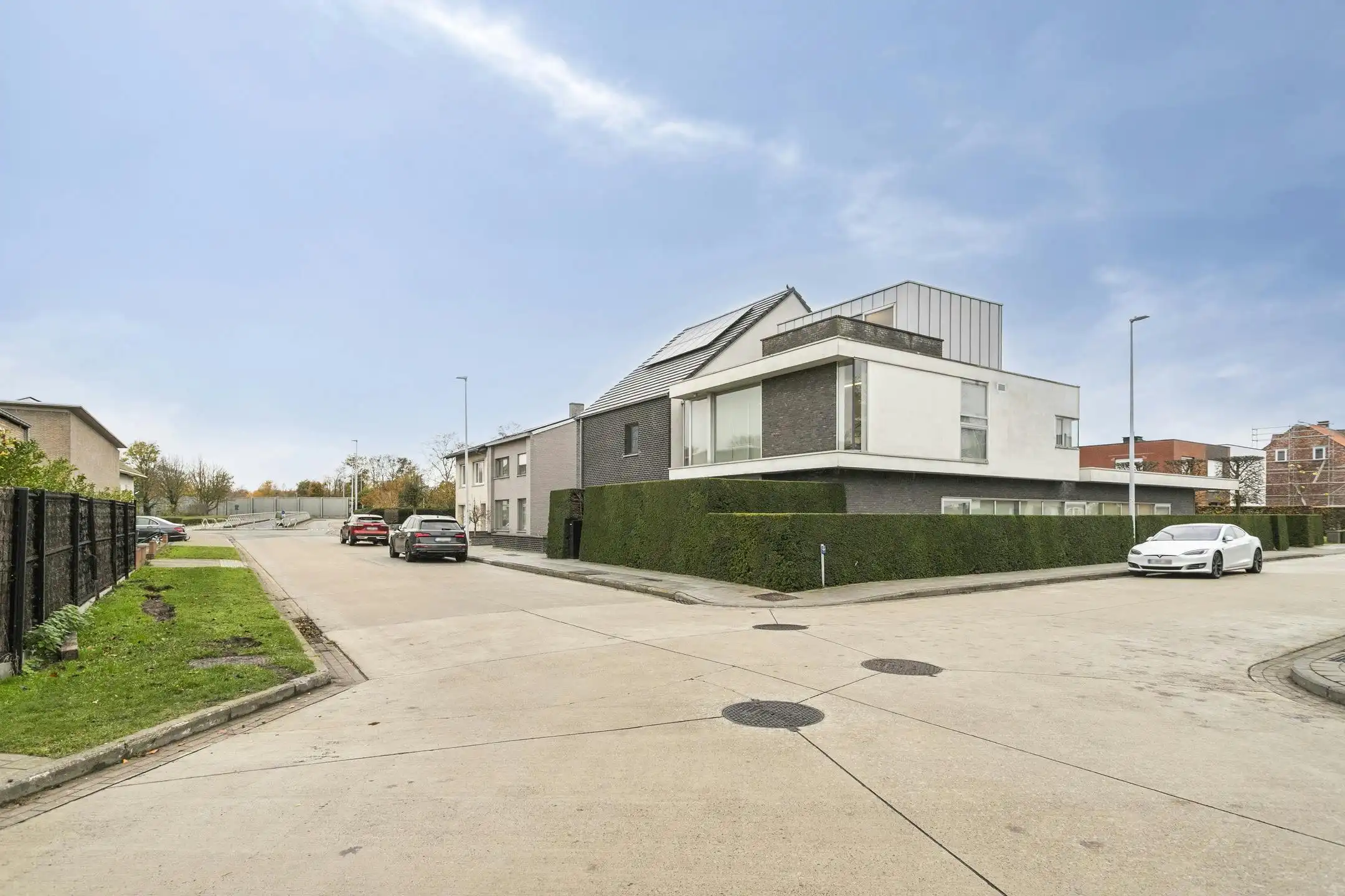 Kantoor met woonst te koop in Sint-Michiels (380 m²)  foto 17