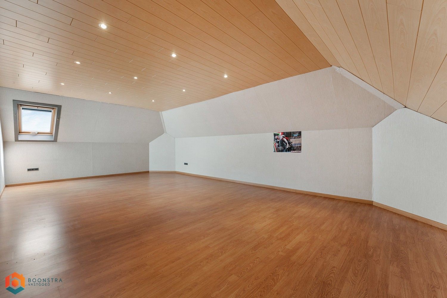 Ruime duplex met 4 slaapkamers regio Grasheide foto 13