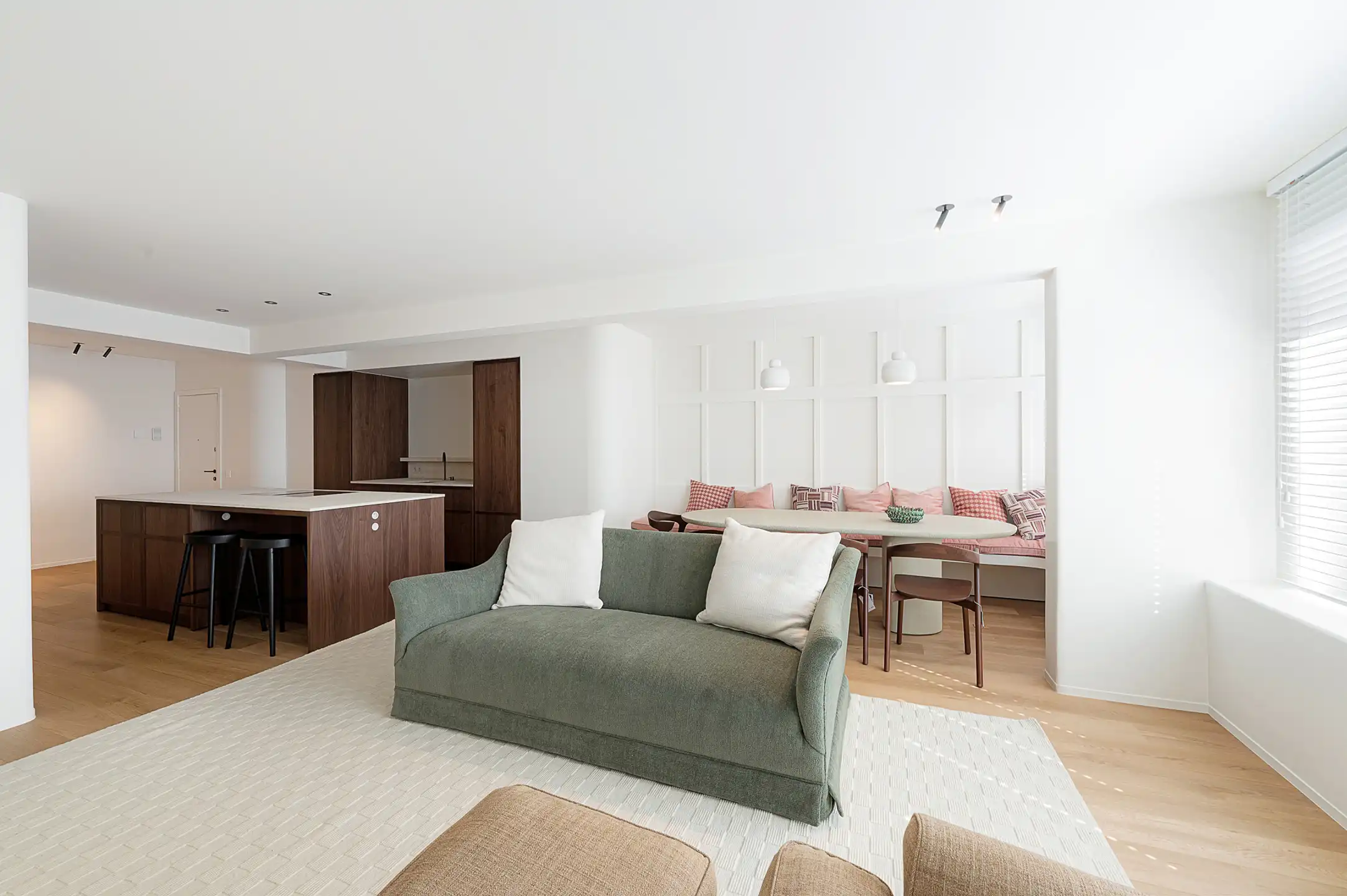 Luxueus gerenoveerd appartement op topligging in Knokke foto 2