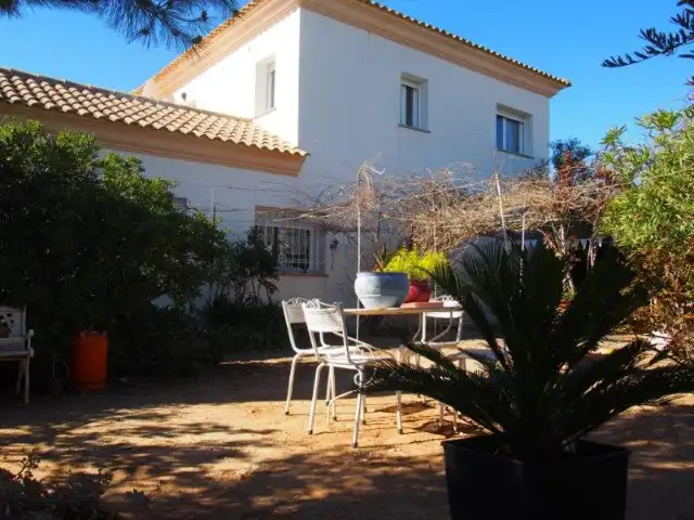 Charmante villa foto {{pictureIndex}}