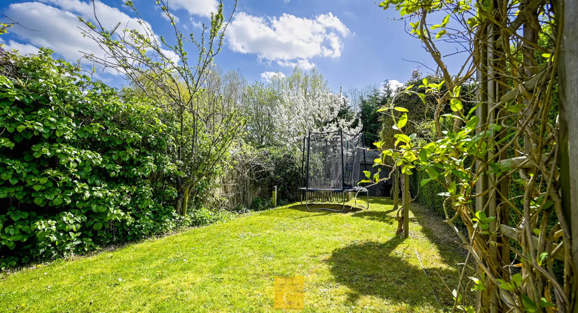 Sfeervolle gezinswoning met garage en tuin in het charmante Lissewege foto 15