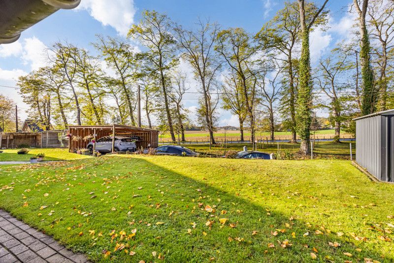 Zeer goed en rustig gelegen, instapklare woning met tuin foto 3