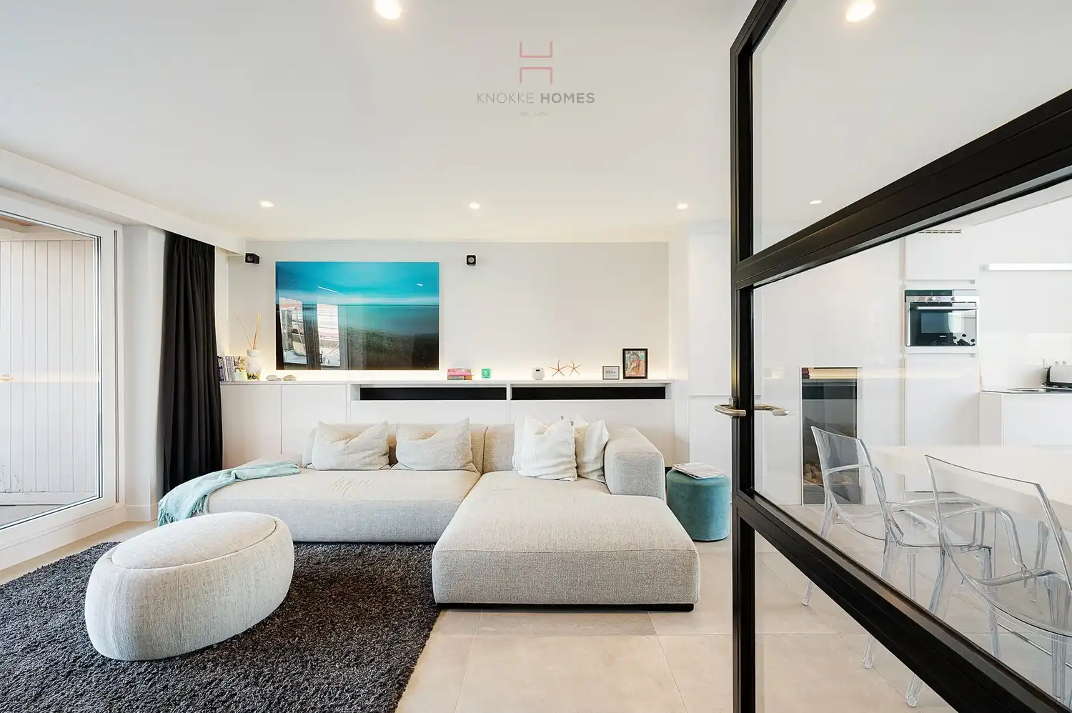 Mooie duplex-mezzanine met frontaal zeezicht en zuidgericht terras. foto 11