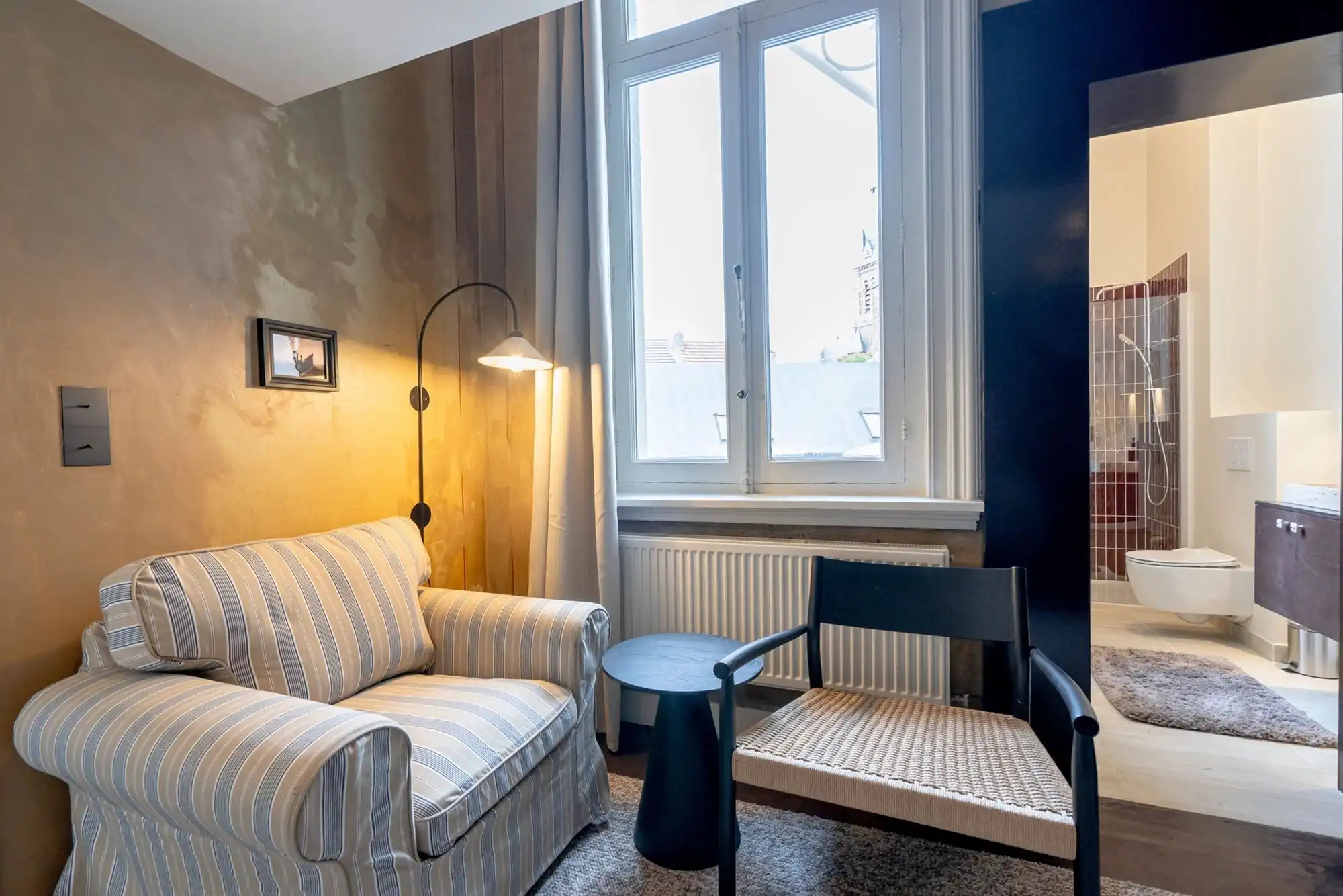 Stijlvolle all-in gemeubelde studio in hartje Antwerpen foto 3