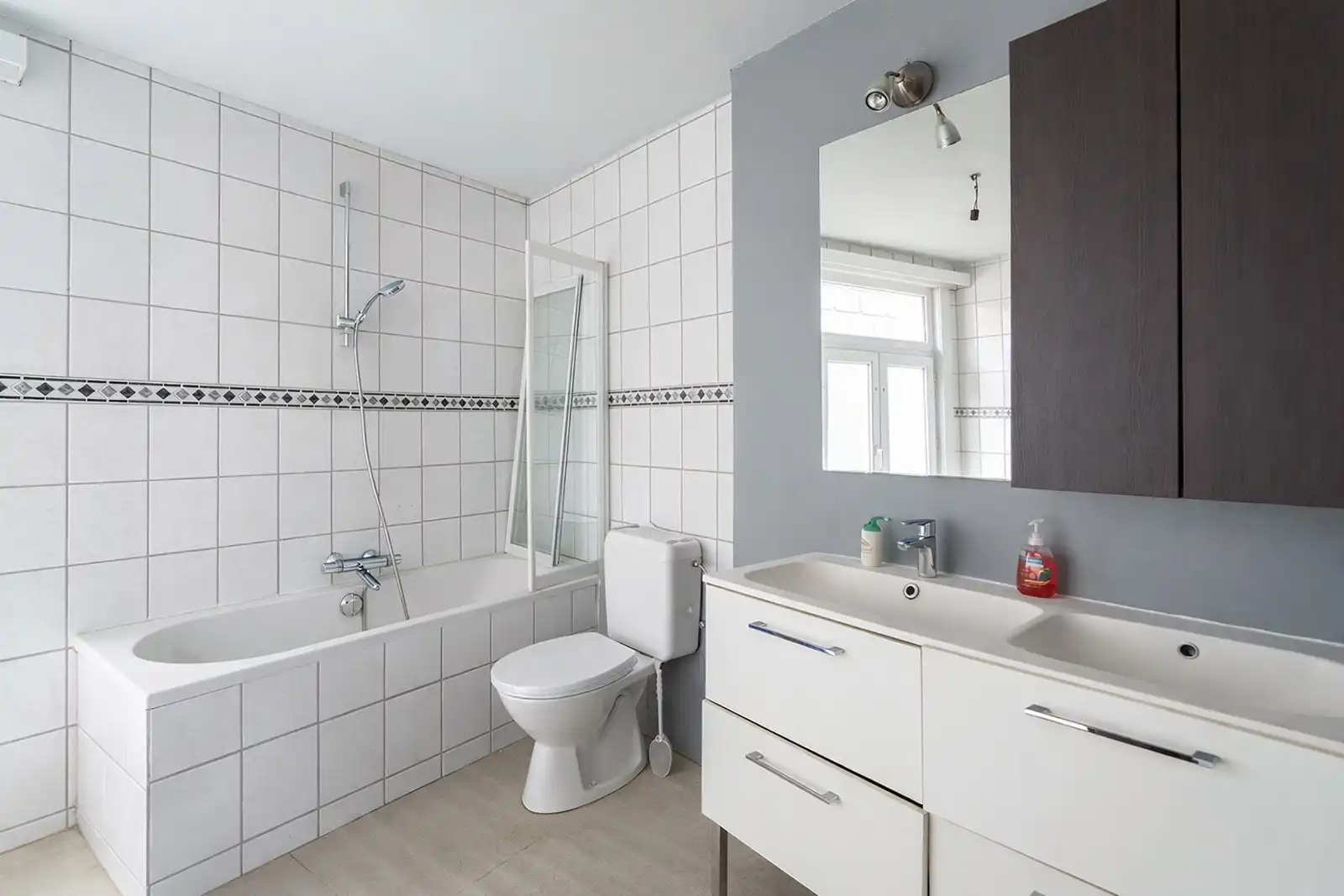 Opbrengsteigendom met horeca op topligging – Cogelsplein Deurne foto 10