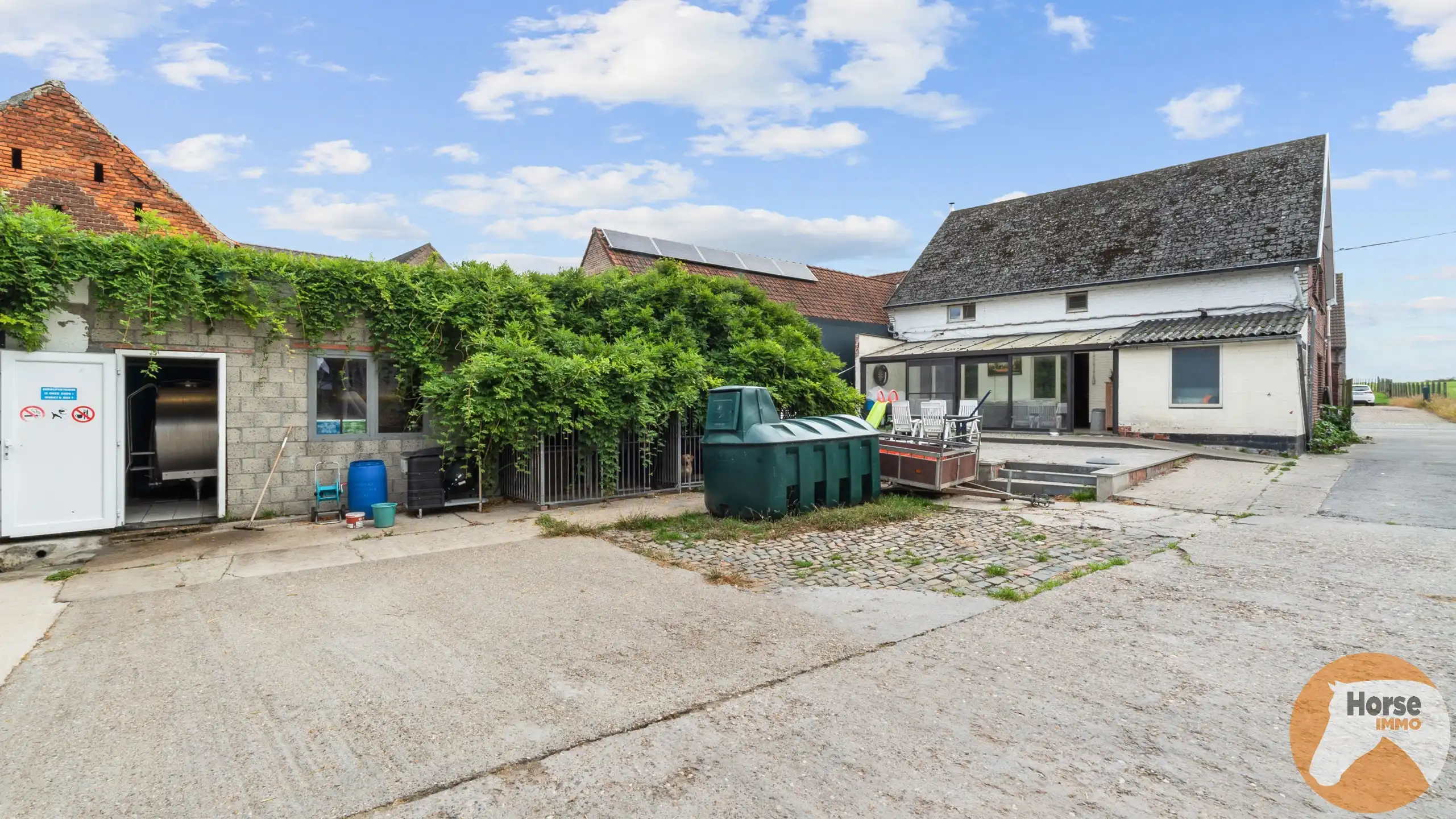 OORDEGEM - Woning met loods op 2,7HA foto 6