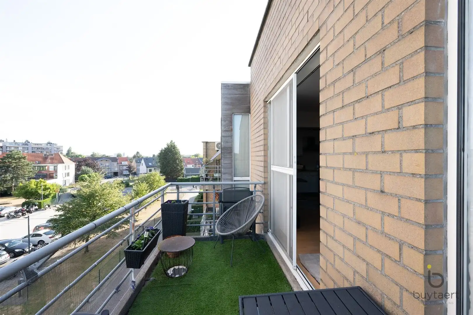 RUIM LICHTRIJK HOEKAPPARTEMENT MET GEZELLIG ZONNETERRAS EN ONDERGRONDSE AUTOSTAANPLAATS! foto 10