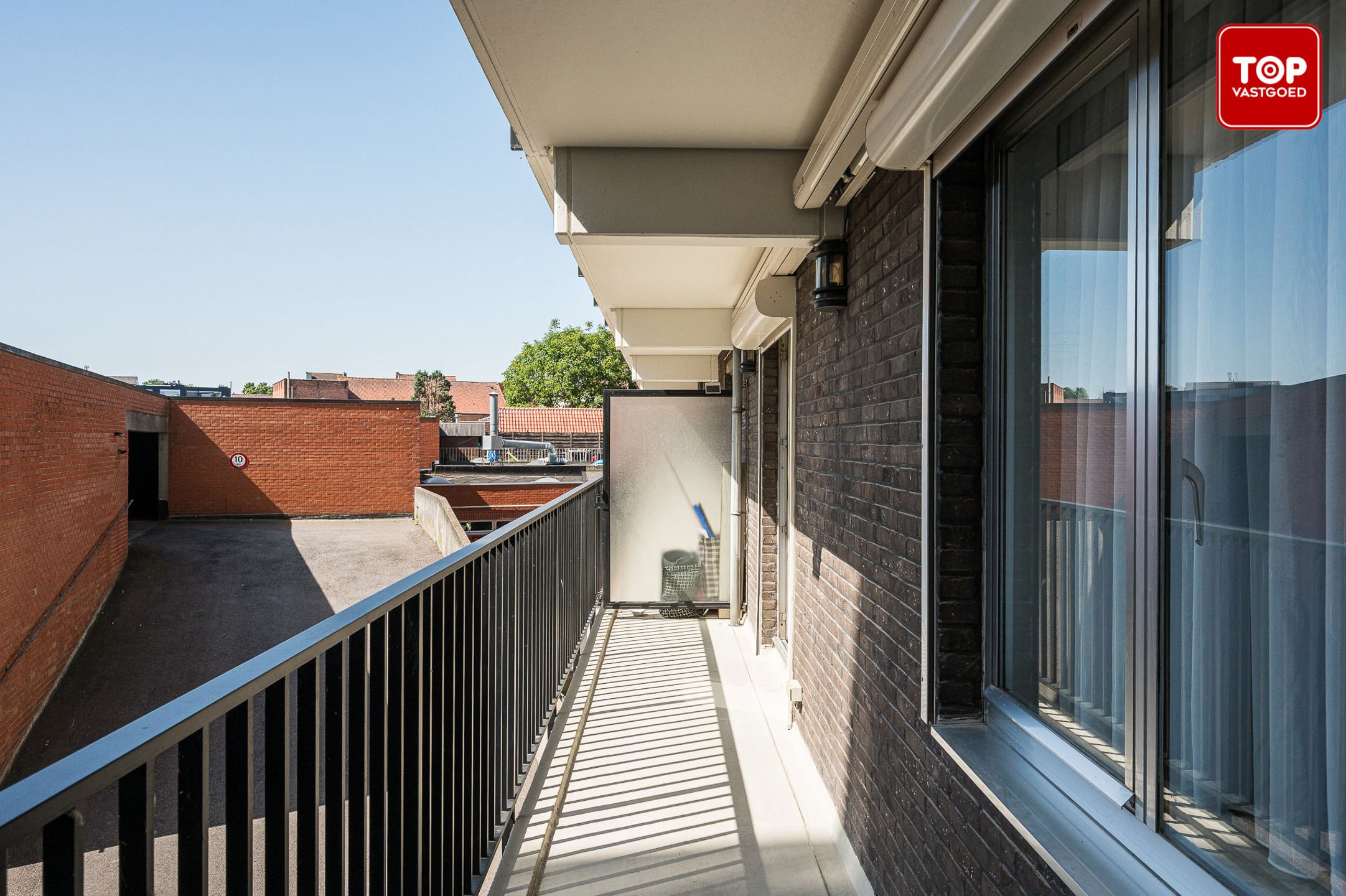Instapklaar appartement met 2 slaapkamers, 2 terrassen en garage foto 20